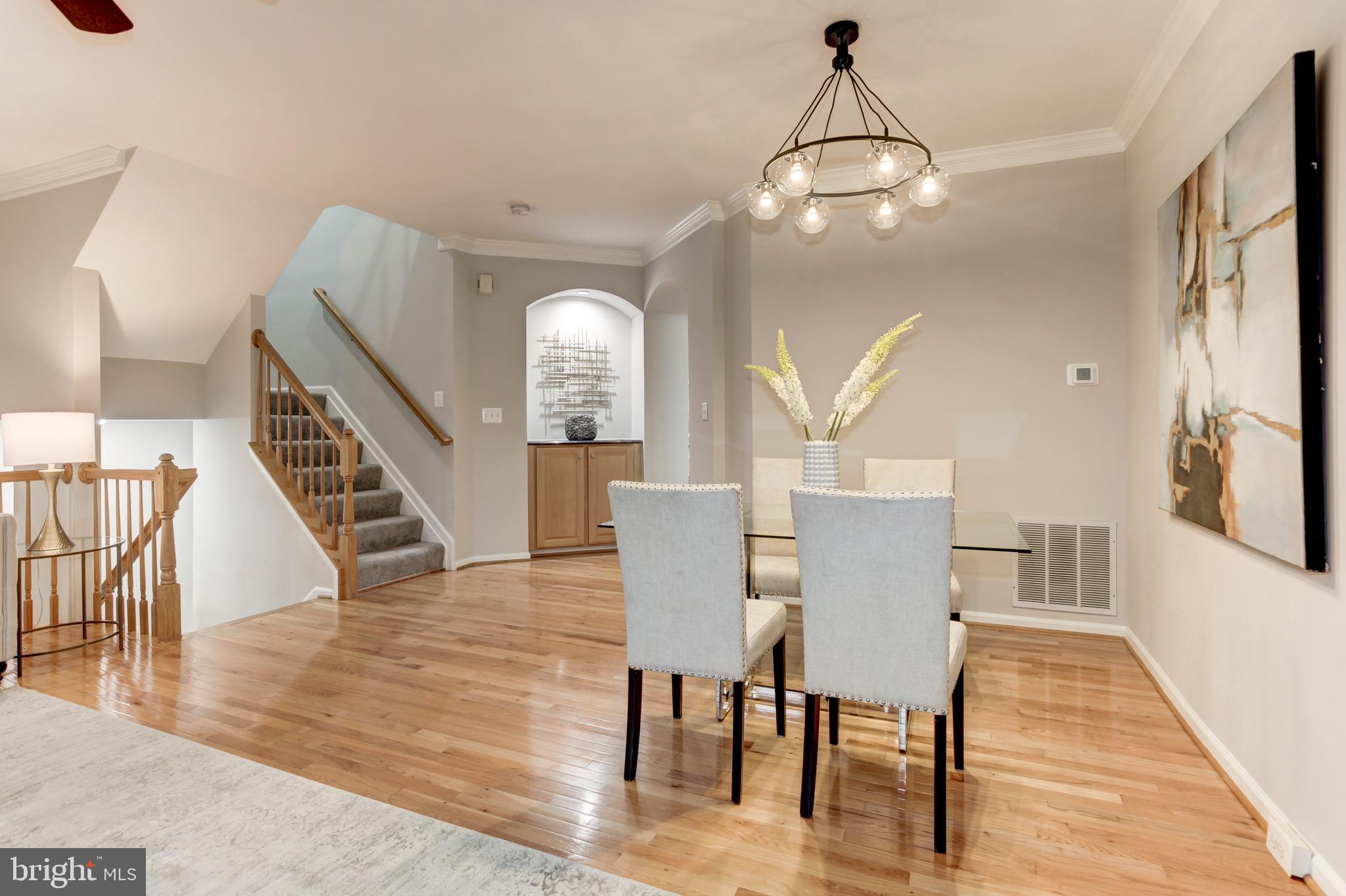 KINGSTOWNE - Residential Lease