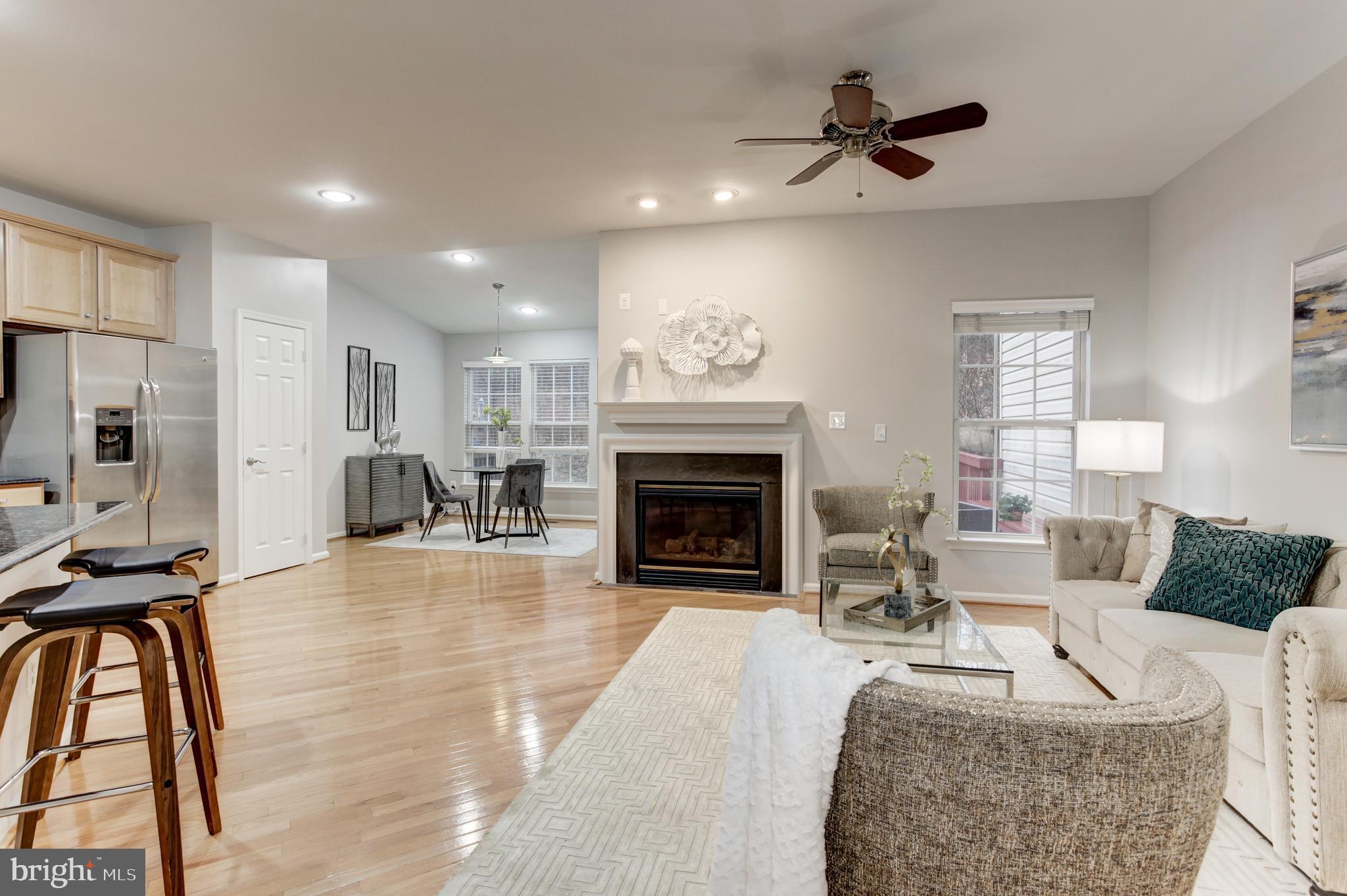 KINGSTOWNE - Residential Lease