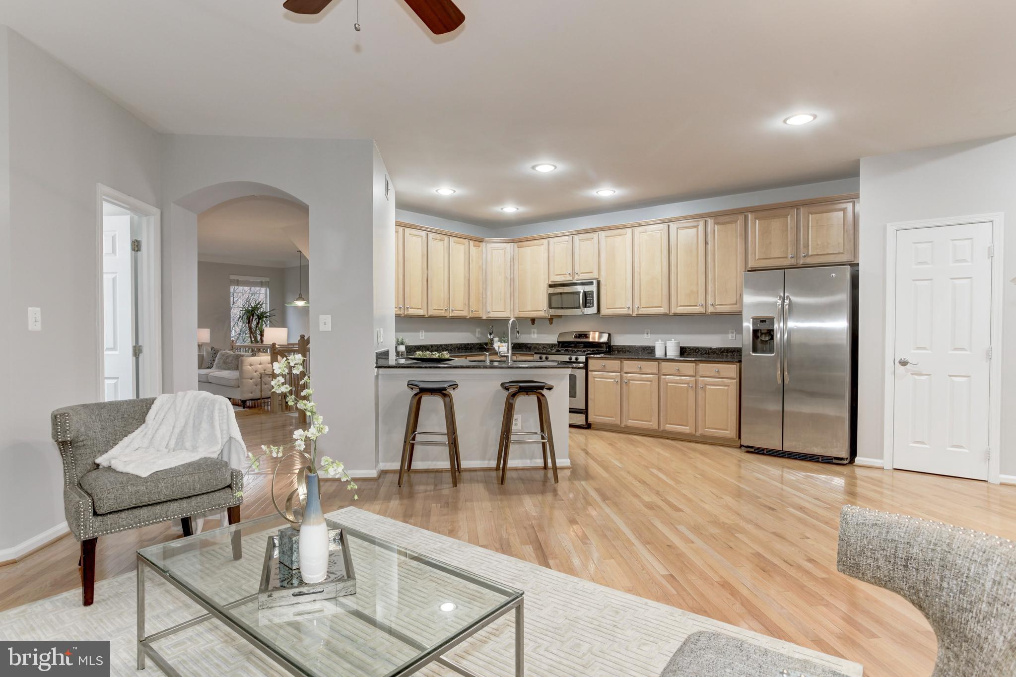 KINGSTOWNE - Residential Lease