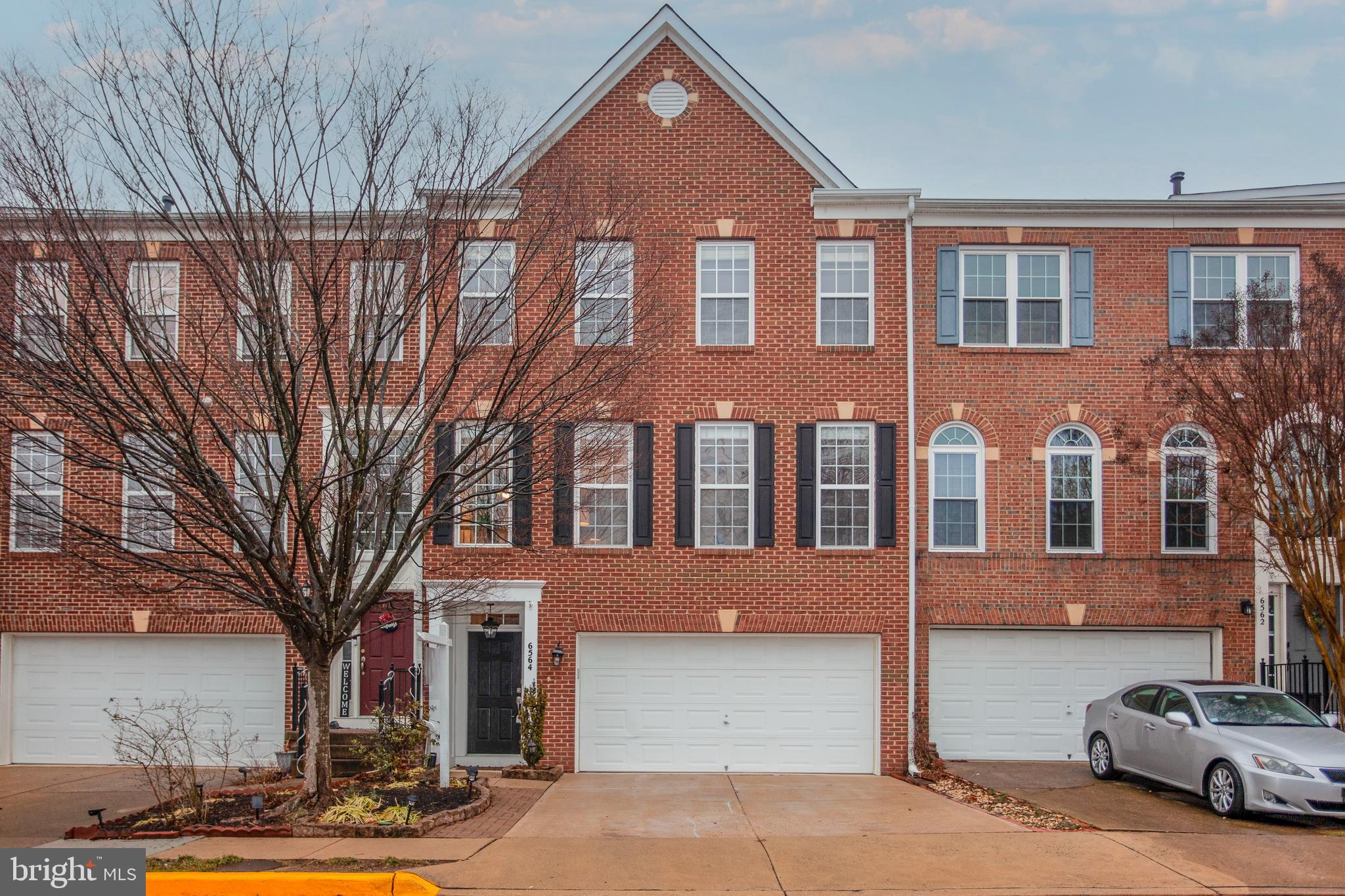 KINGSTOWNE - Residential Lease