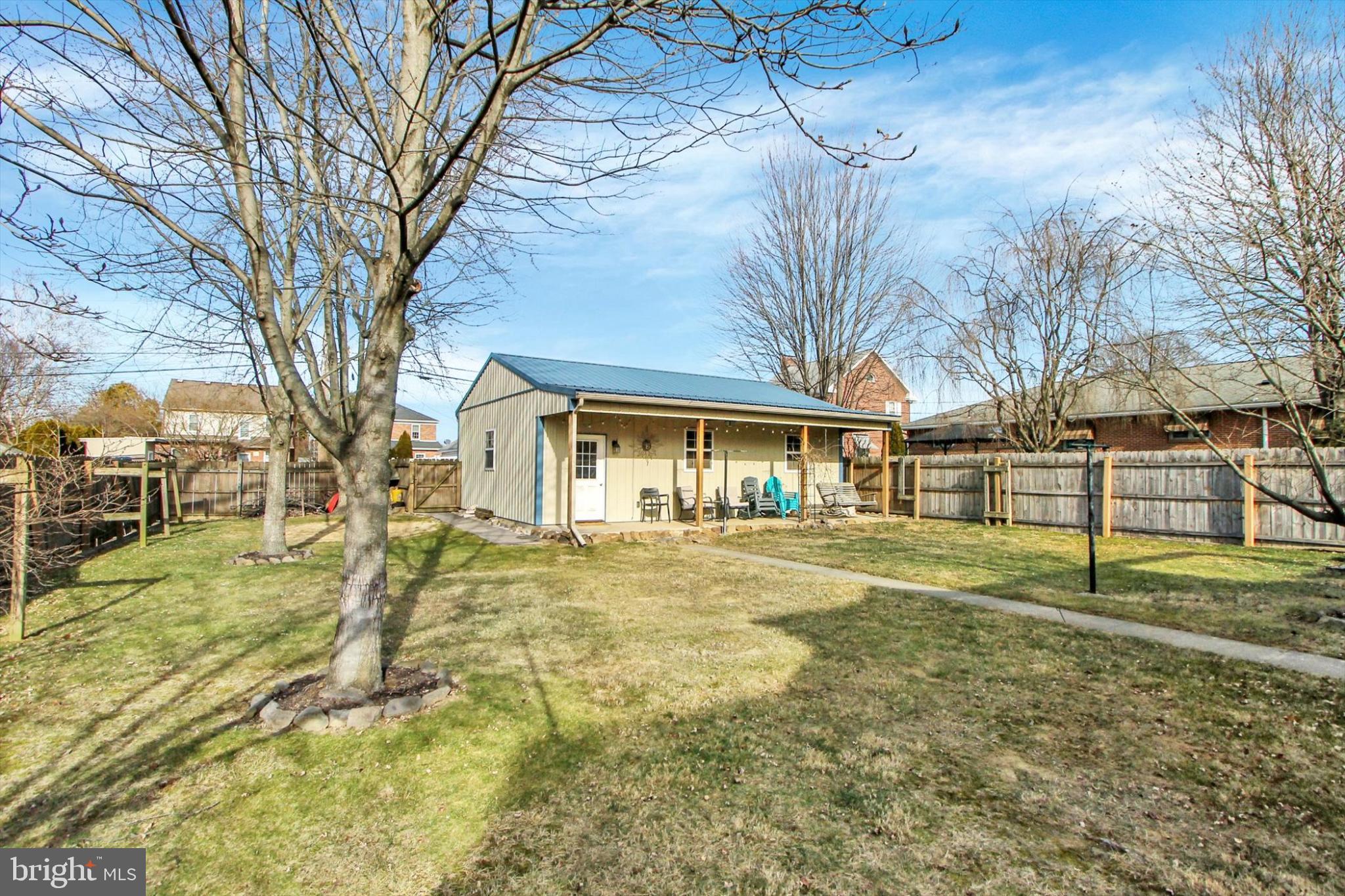 511 W HANOVER STREET