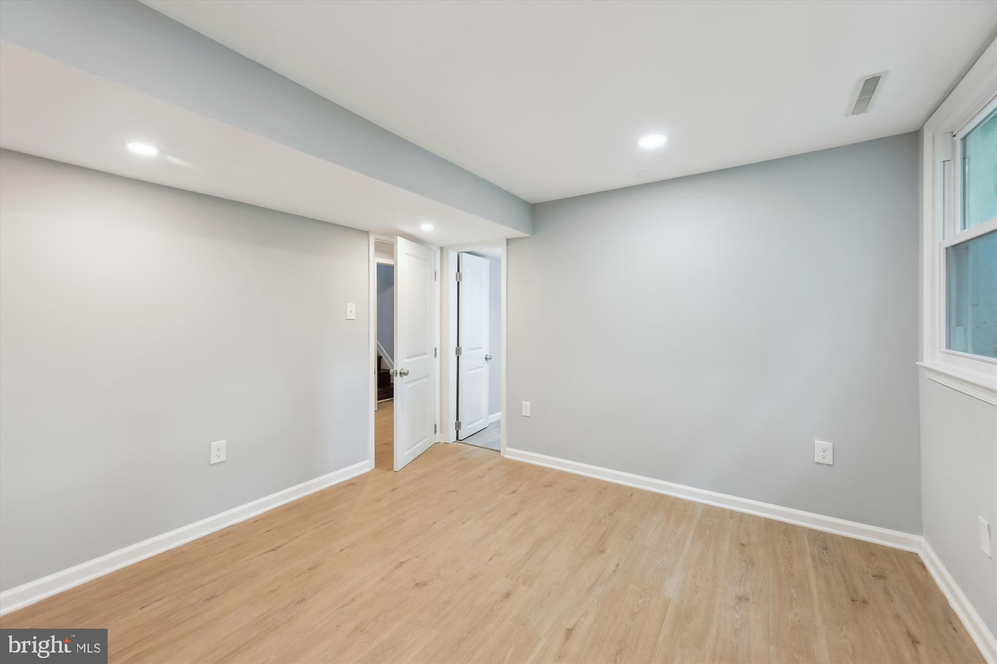 SHERWOOD MANOR - Residential