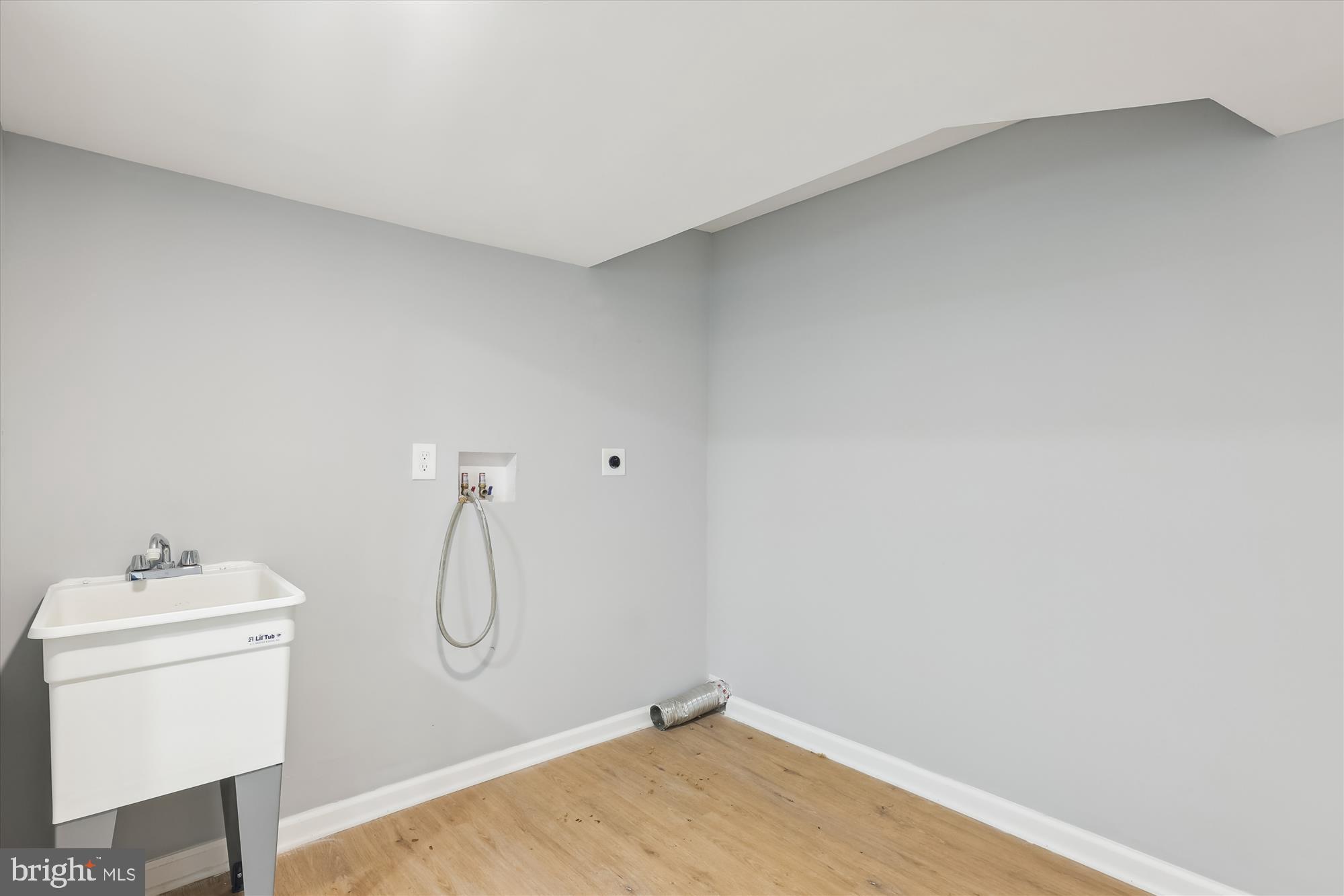 SHERWOOD MANOR - Residential