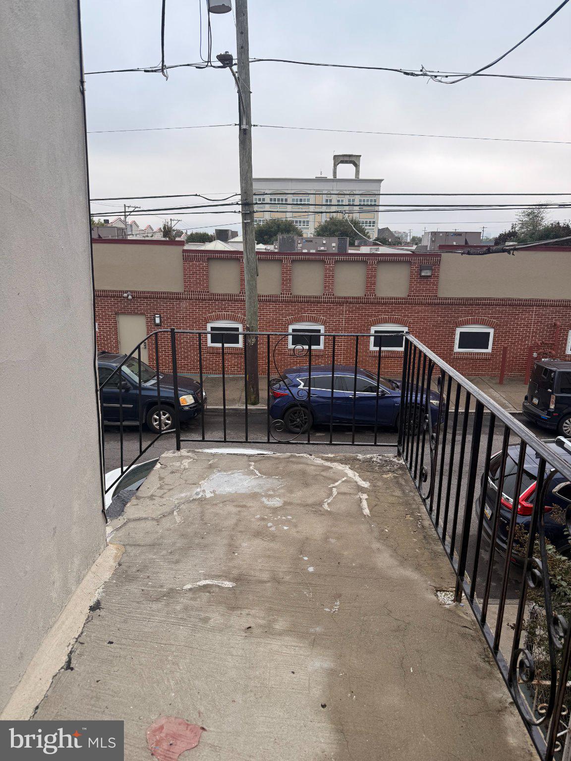 3300 N HANCOCK STREET
