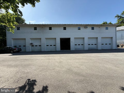 Photo of 114 E Streamside Place, SPRING MILLS, PA 16875 (MLS # PACE2520834)