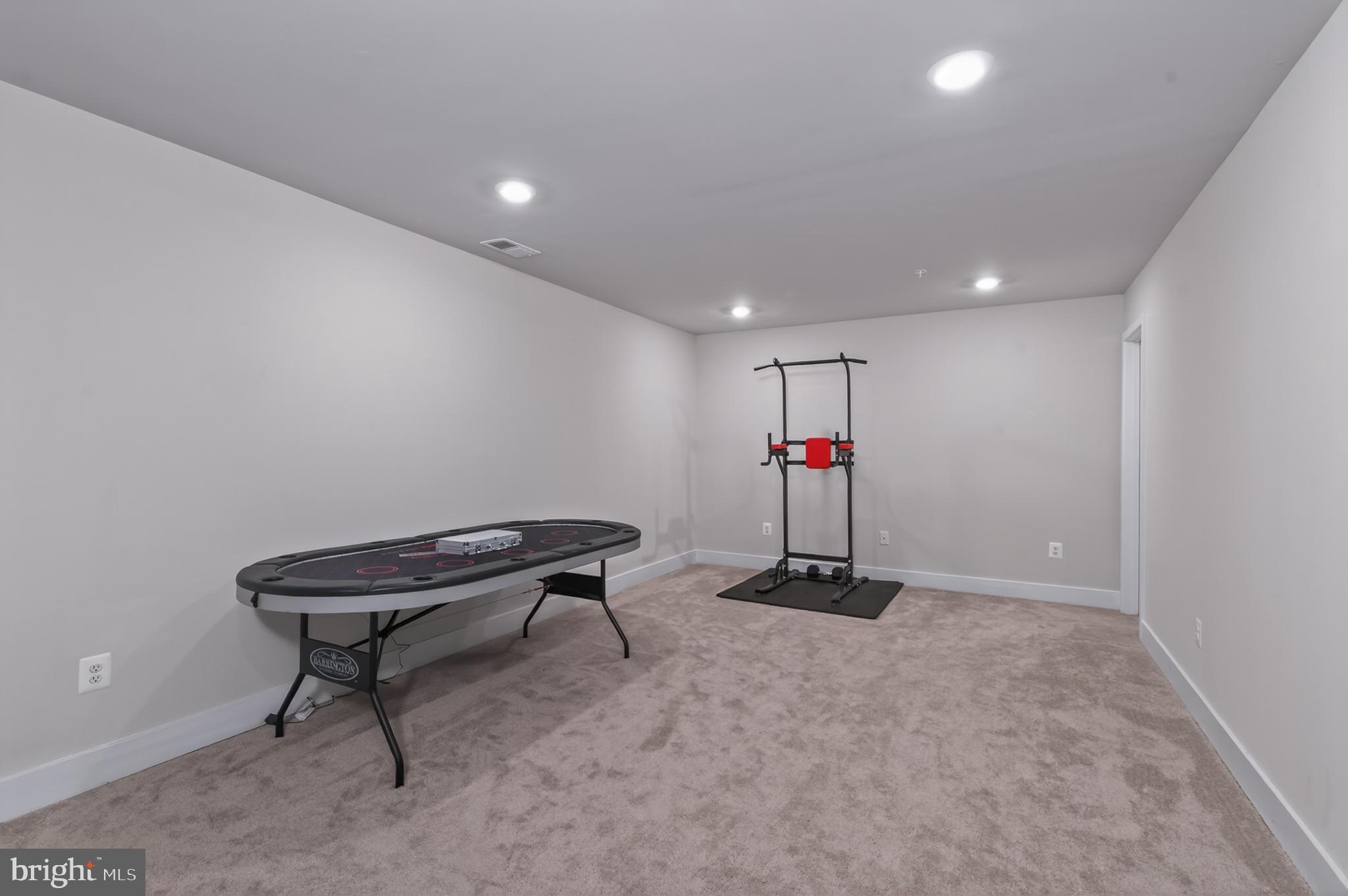 BRUNSWICK CROSSING - Residential