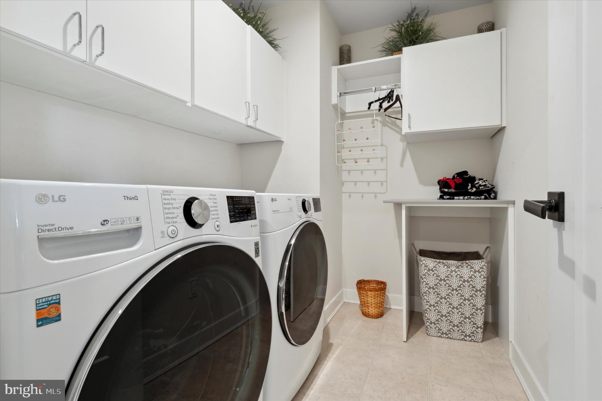 SINCLAIR SPRINGS - Residential Lease