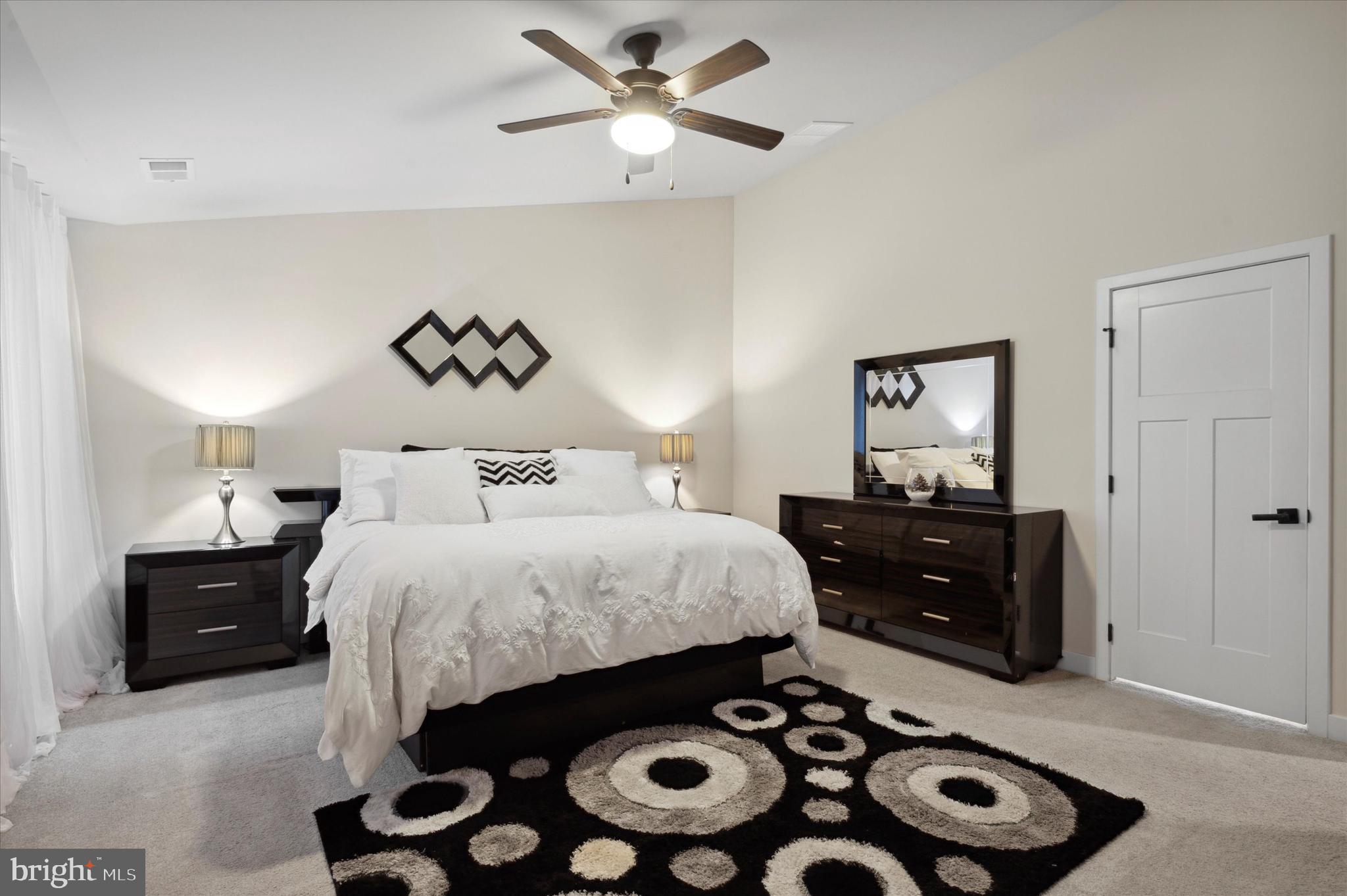 SINCLAIR SPRINGS - Residential Lease