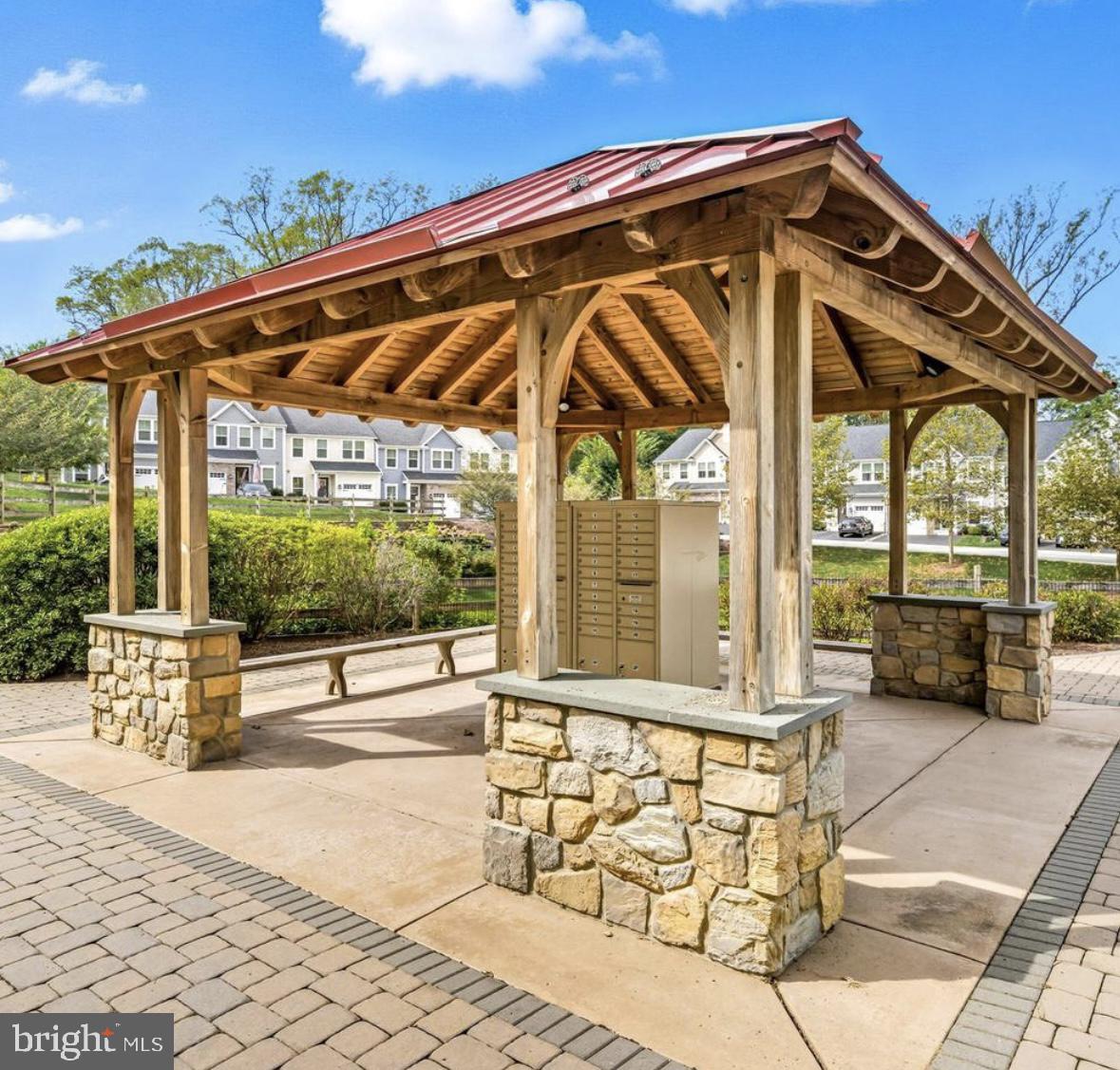 SINCLAIR SPRINGS - Residential Lease