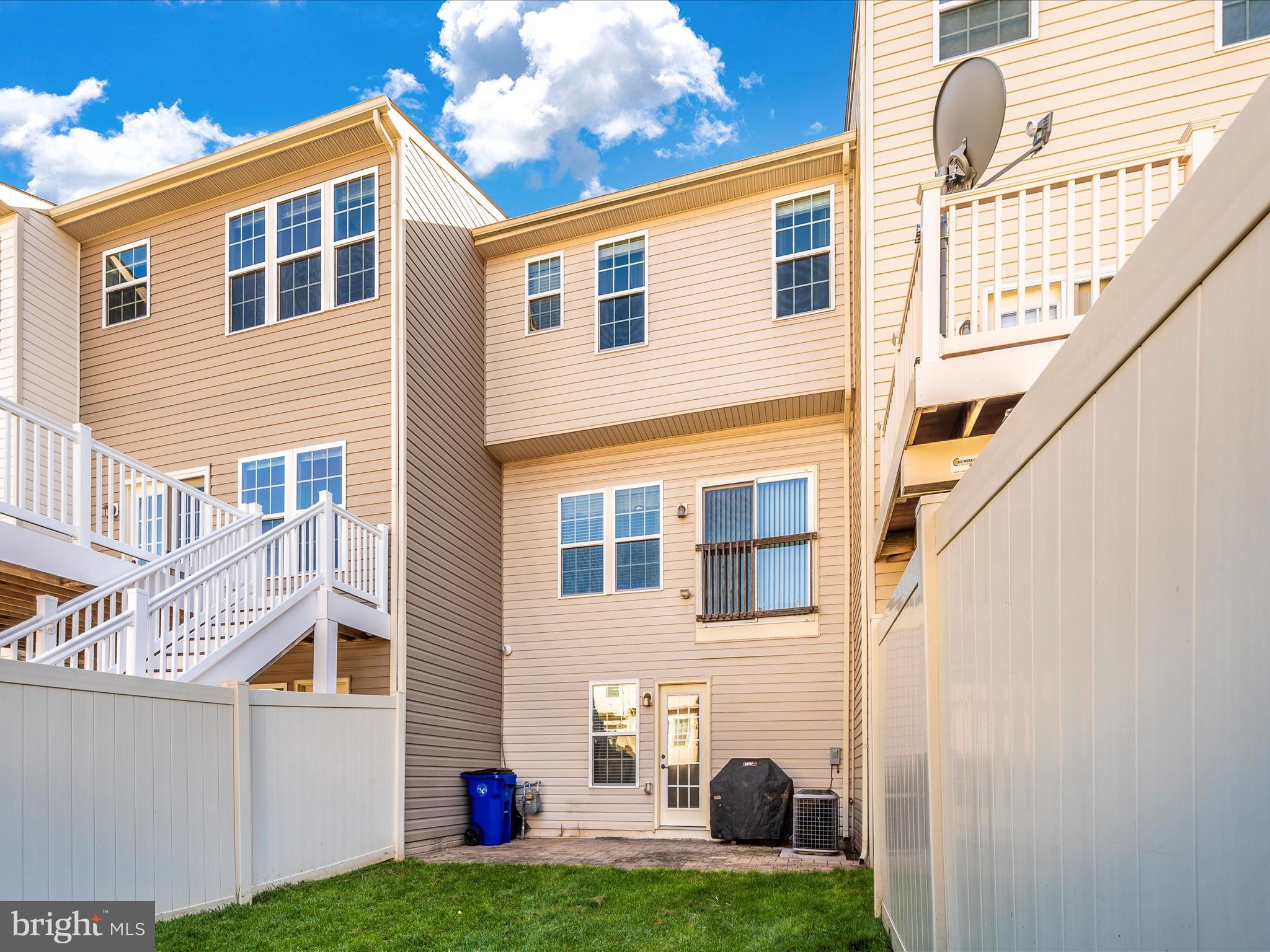 TUSCARORA CREEK - Residential