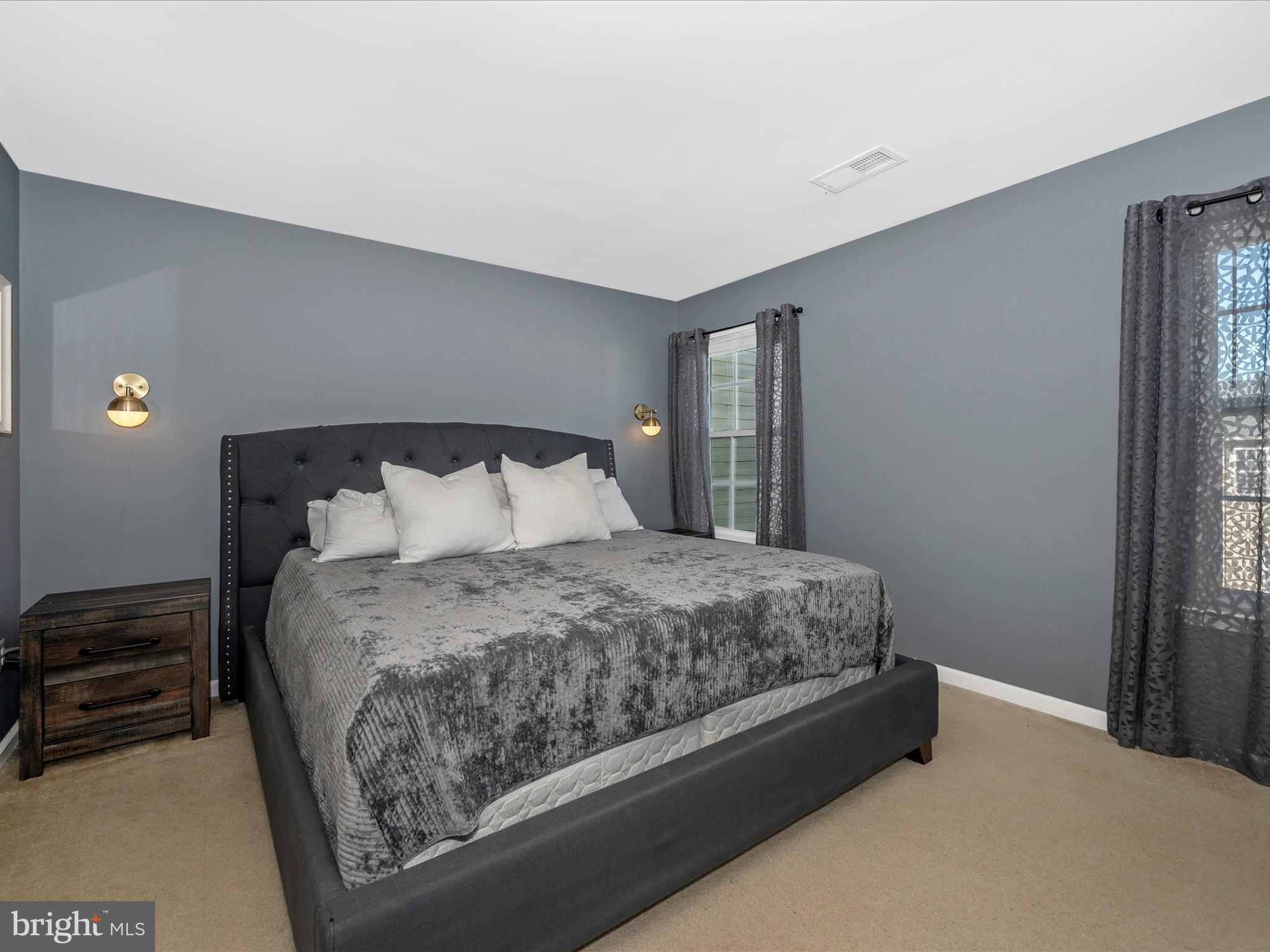 TUSCARORA CREEK - Residential