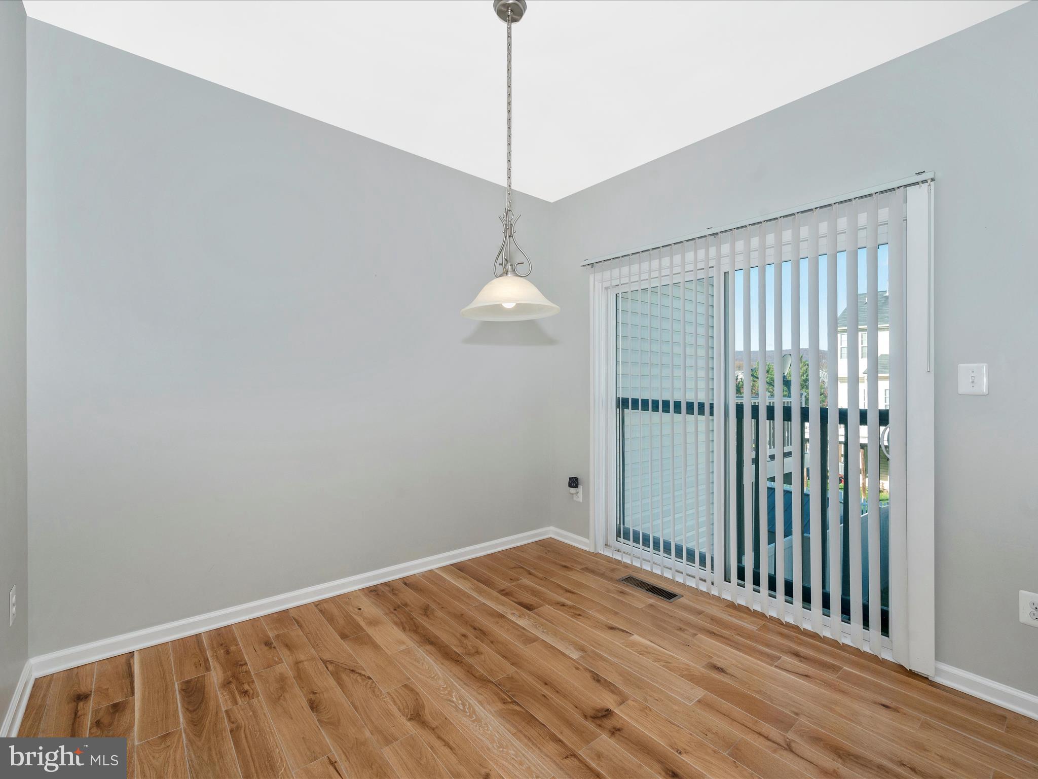 TUSCARORA CREEK - Residential