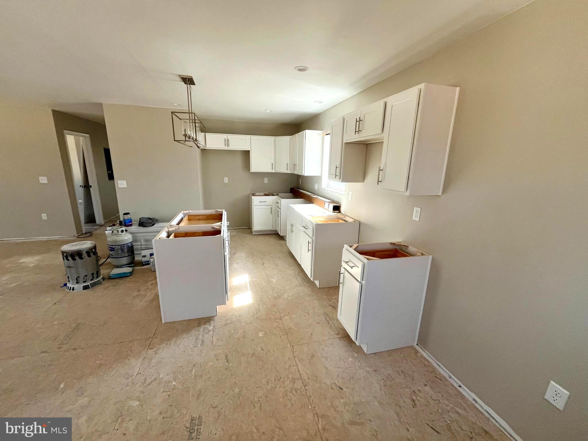 WOODSIDE - Residential