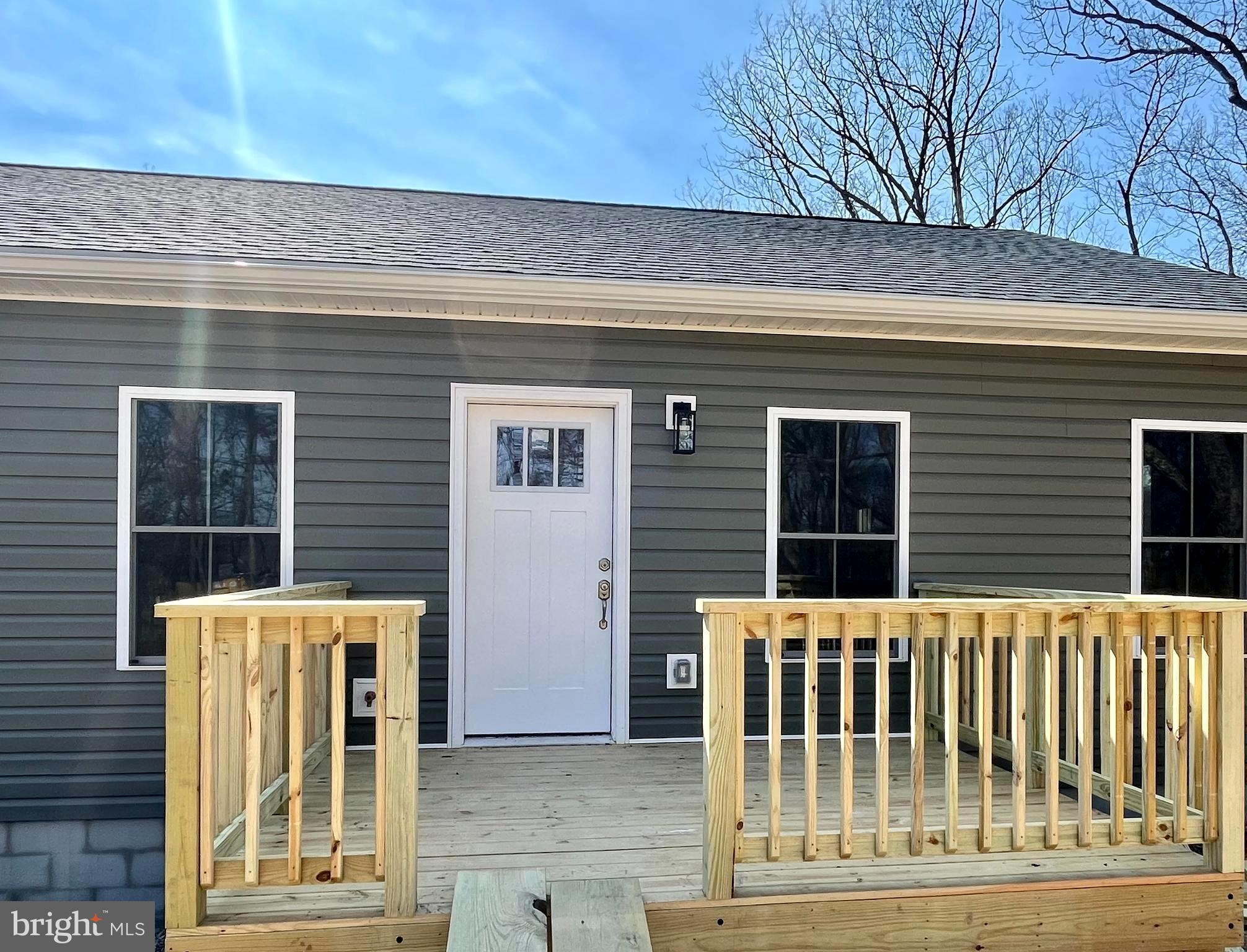 WOODSIDE - Residential