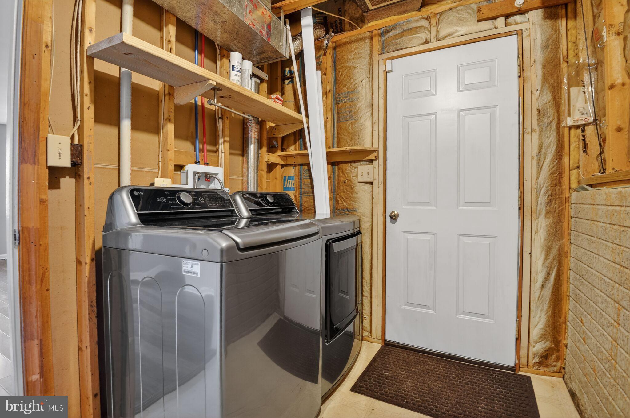 SETTLERS LANDING - Residential