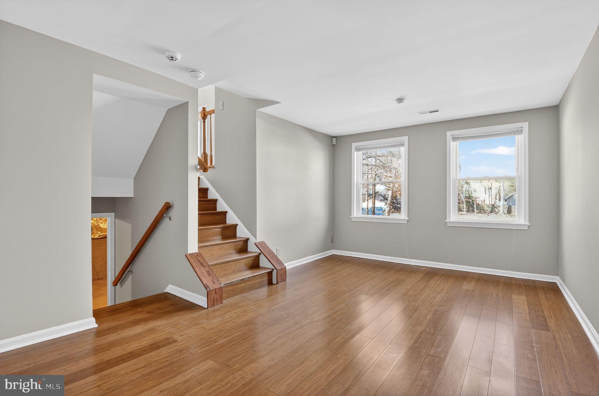 SETTLERS LANDING - Residential