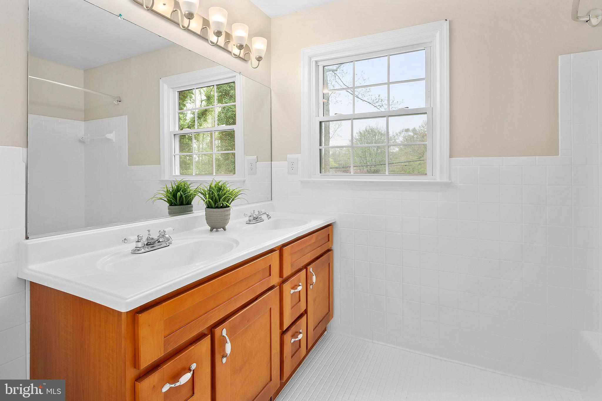 FOX MILL ACRES WELLBORNS - Residential