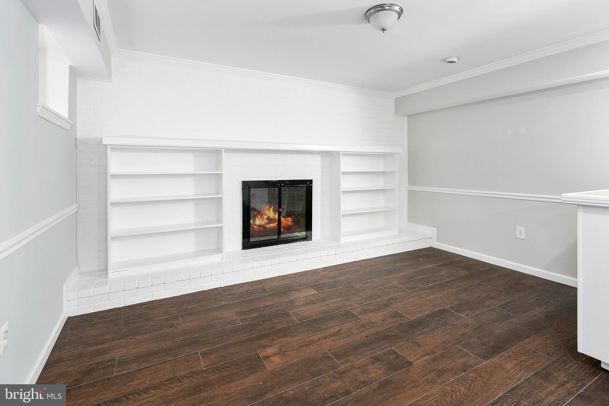 FOX MILL ACRES WELLBORNS - Residential