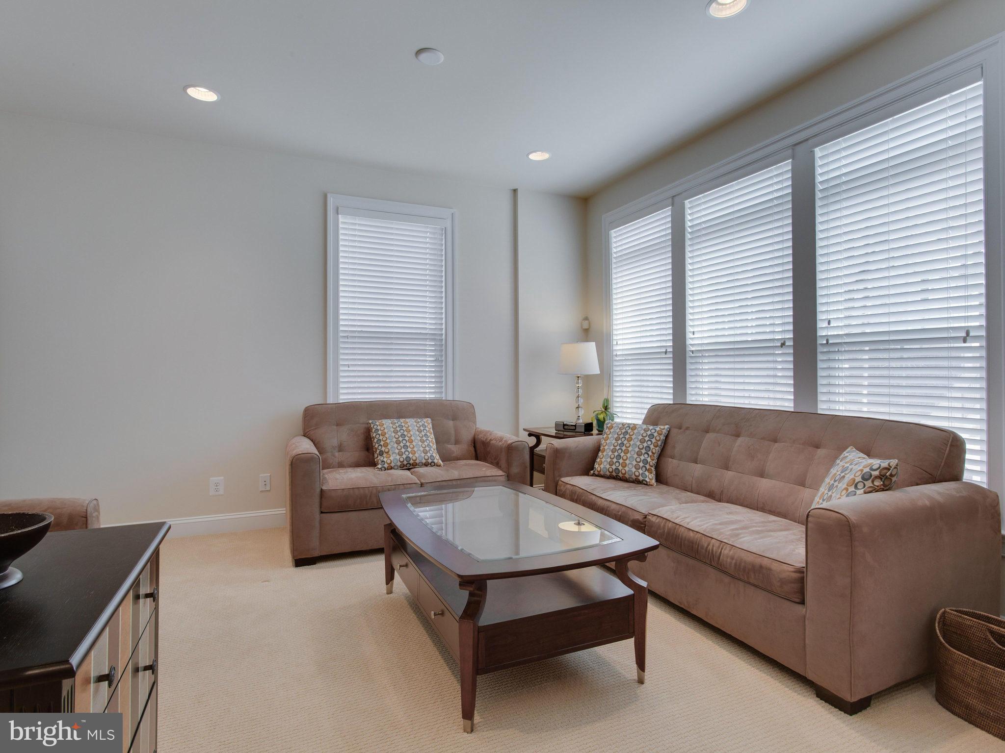 METROWEST - Residential