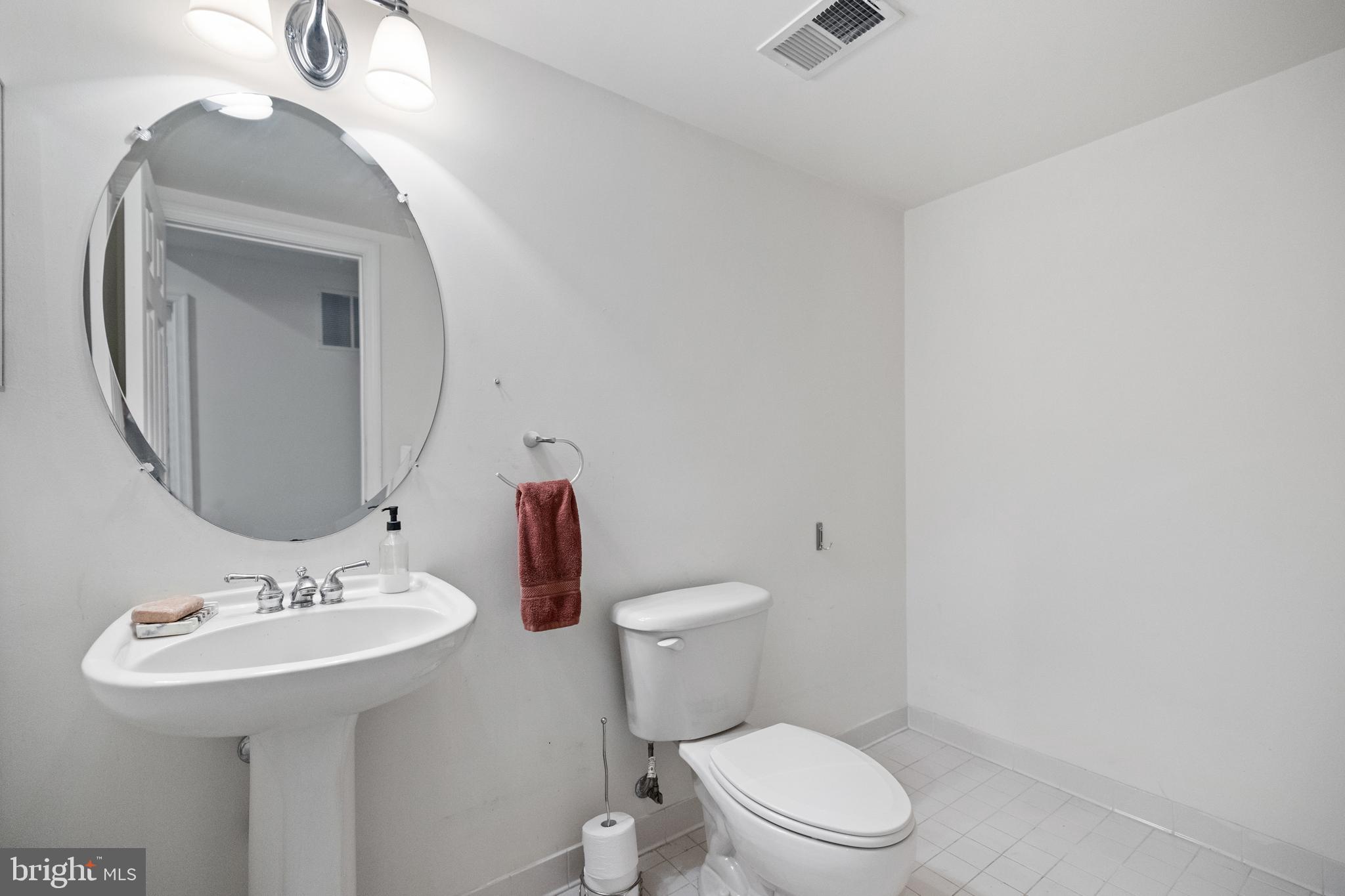 POTOMAC STATION - Residential