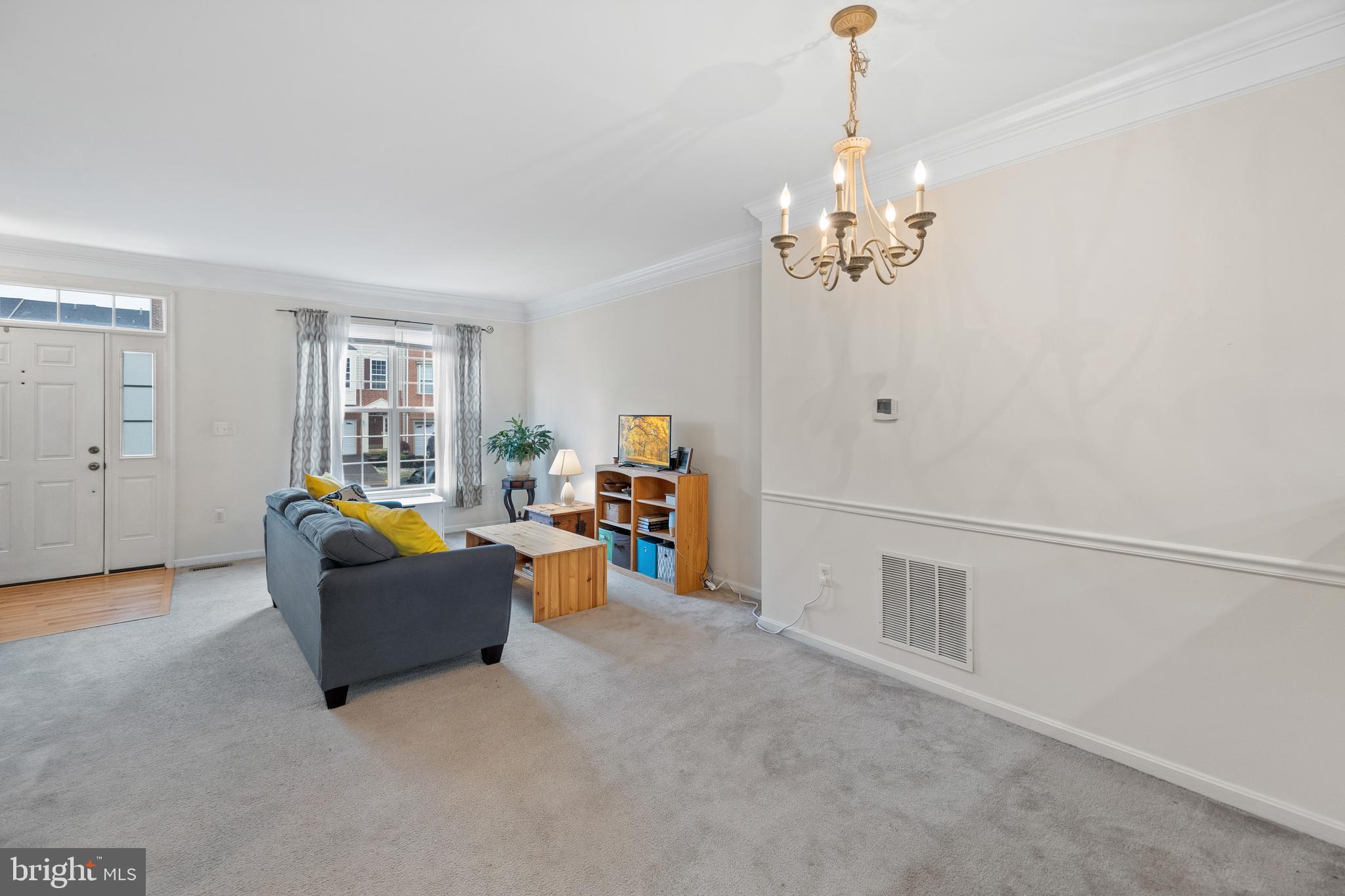 POTOMAC STATION - Residential