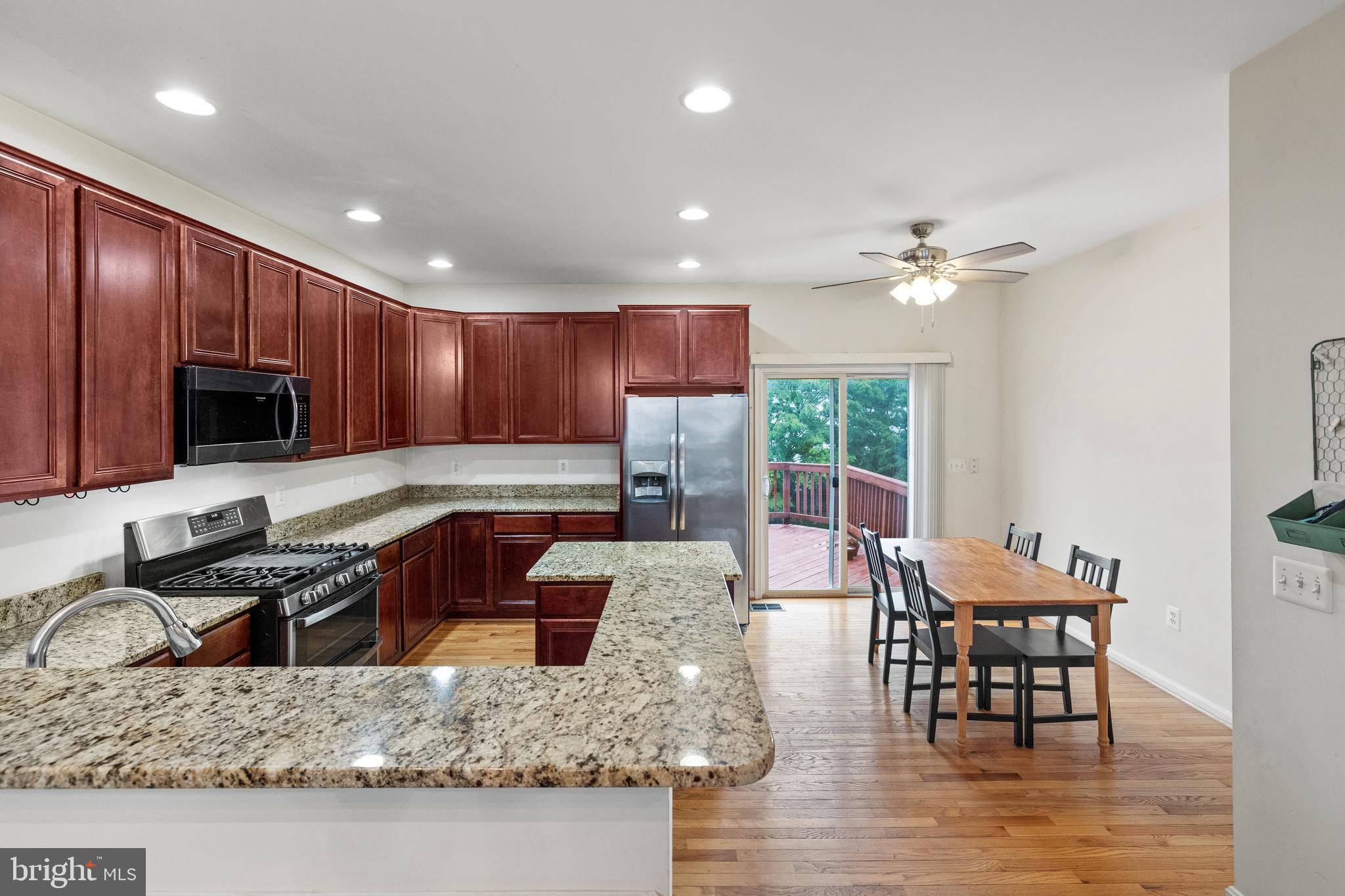 POTOMAC STATION - Residential