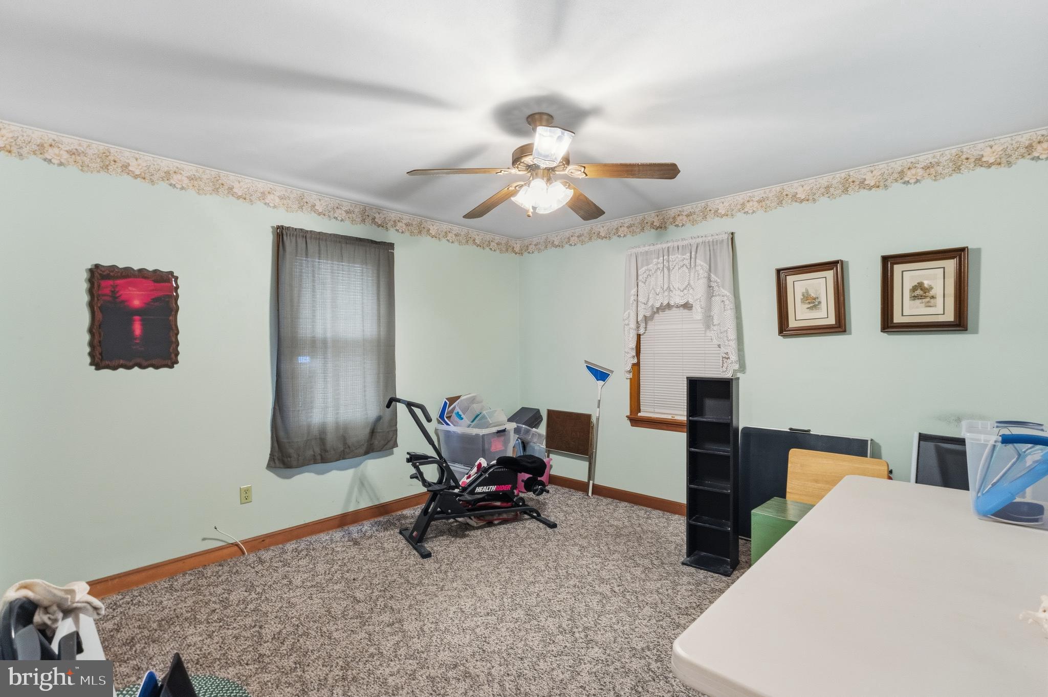 HALL ESTS - Residential