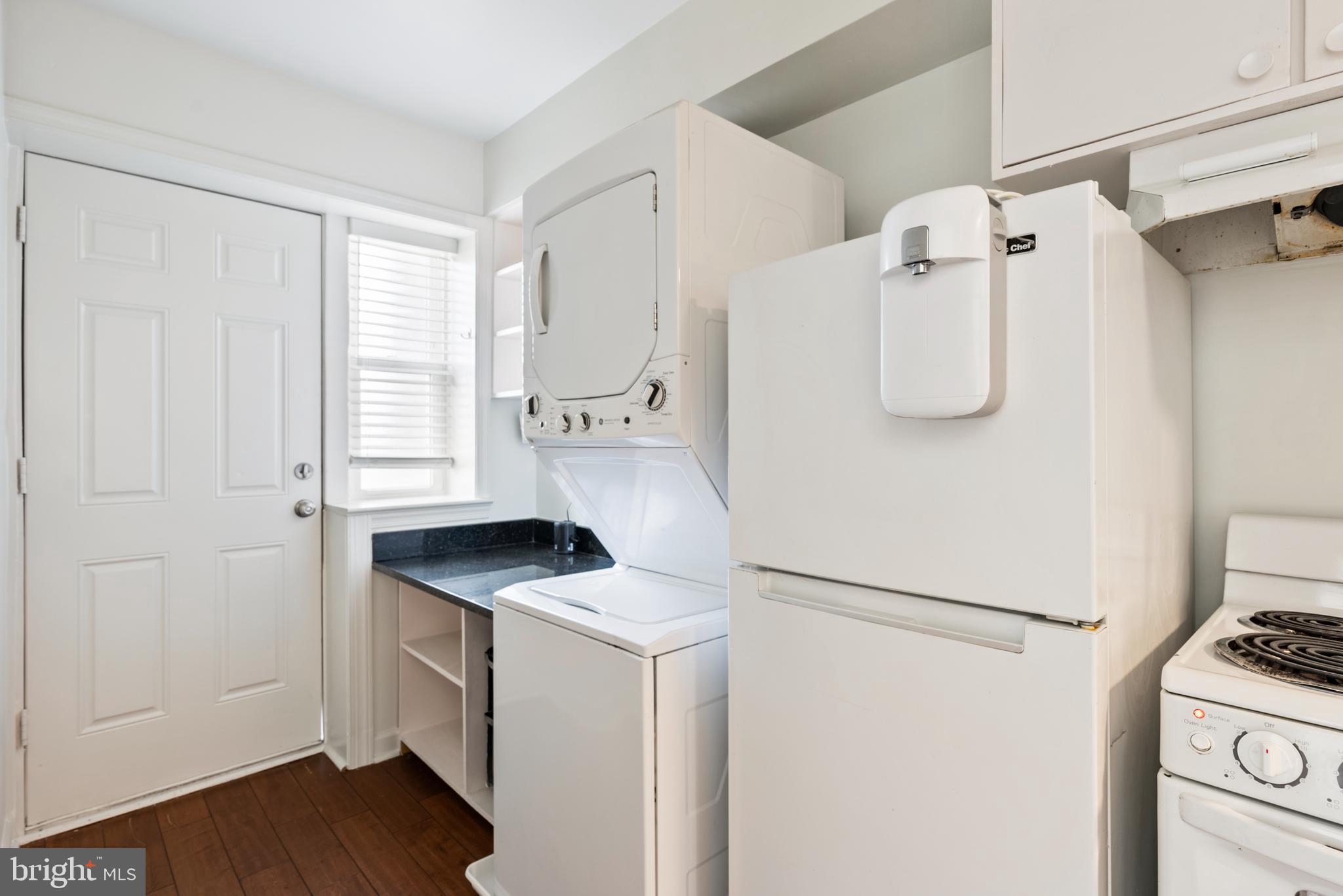 966 MOUNT OLIVET ROAD NE