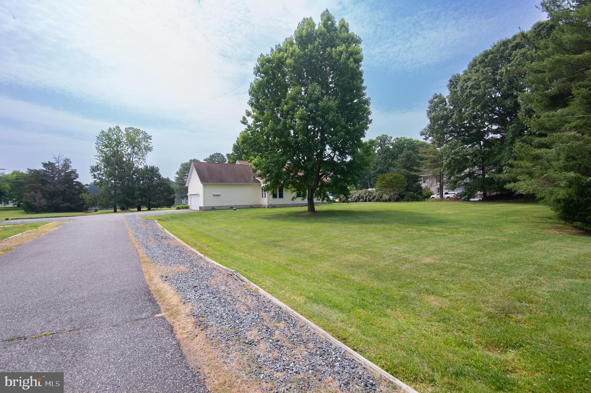 MALLARD POINT - Residential