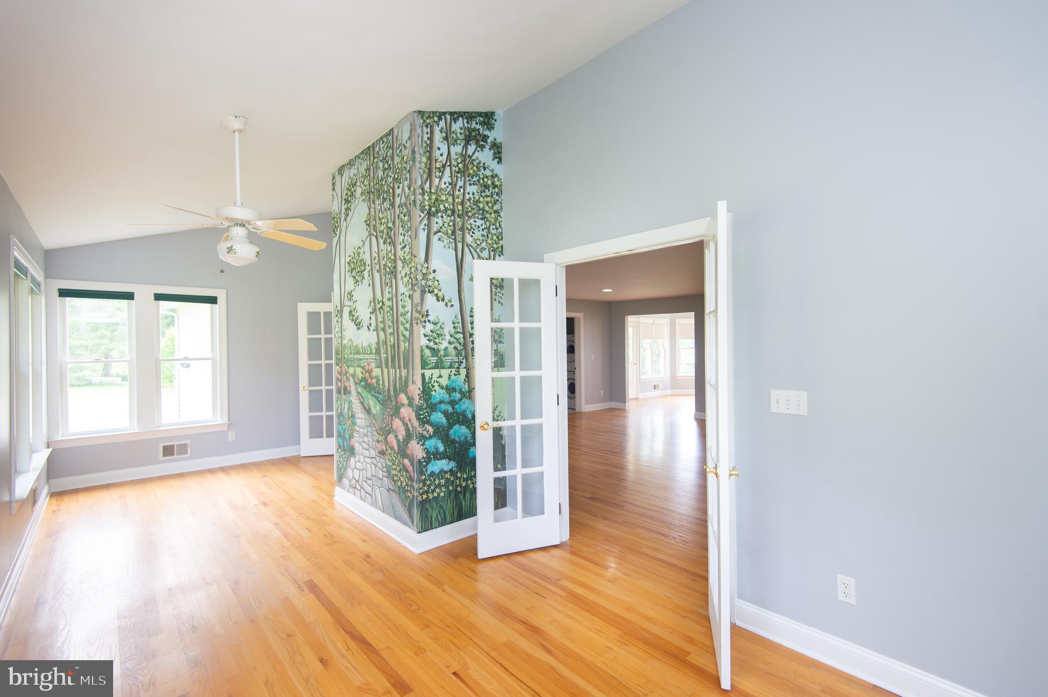 MALLARD POINT - Residential