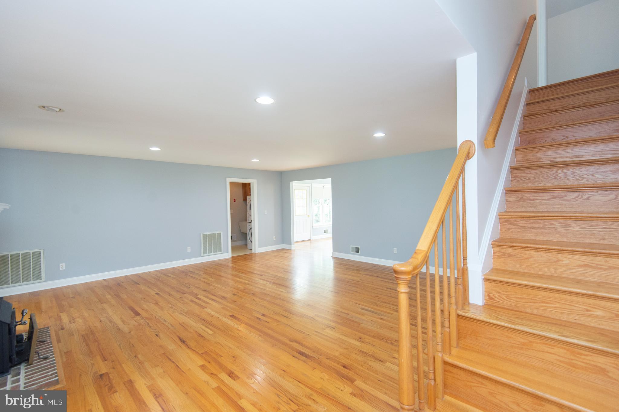 MALLARD POINT - Residential