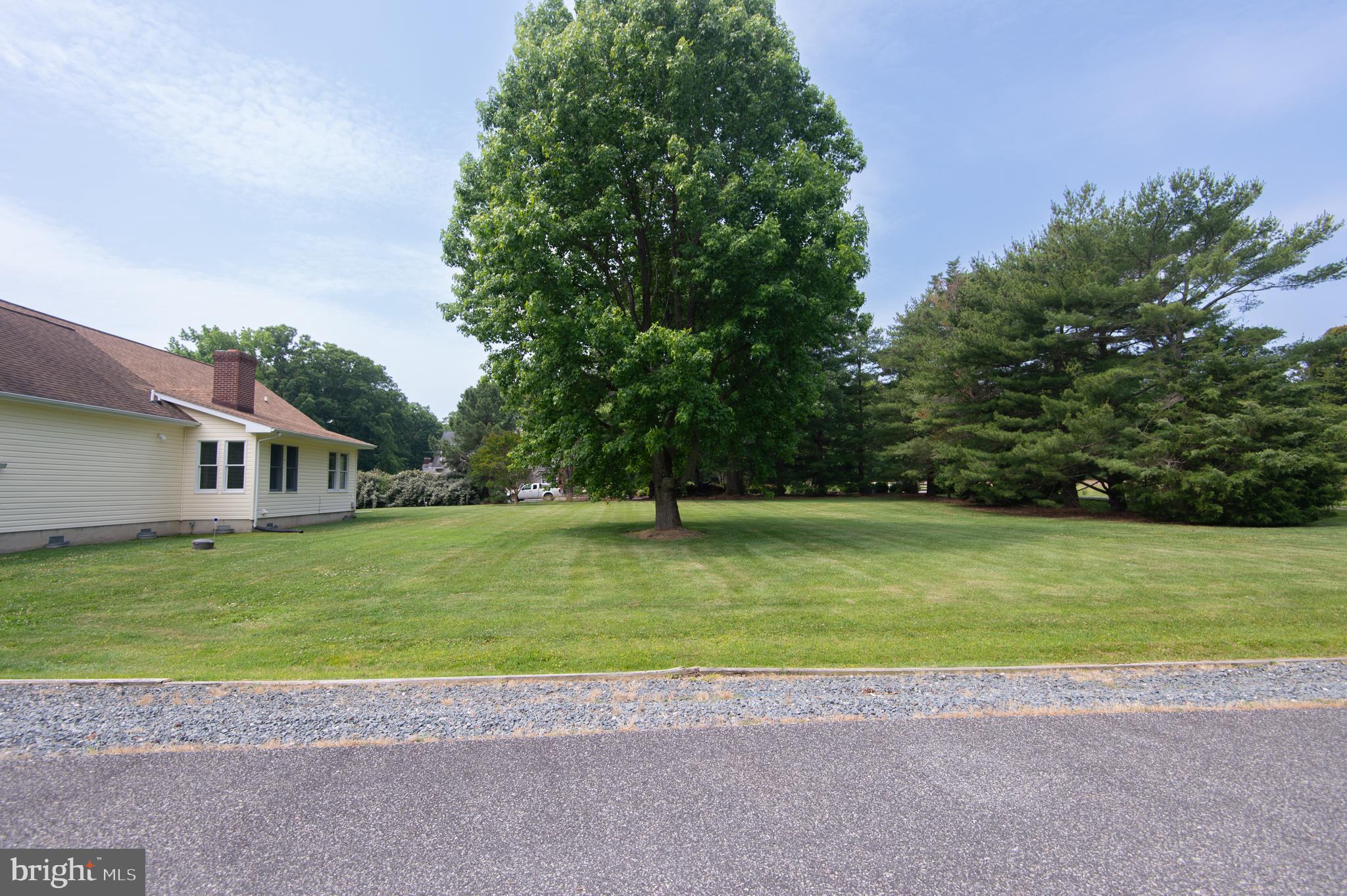 MALLARD POINT - Residential
