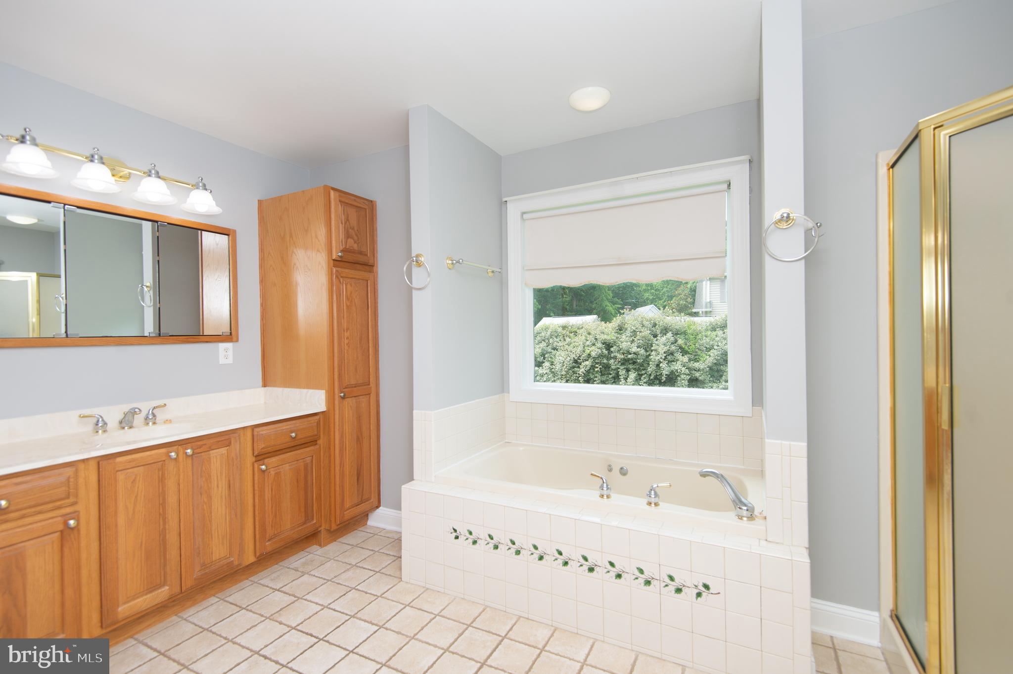 MALLARD POINT - Residential