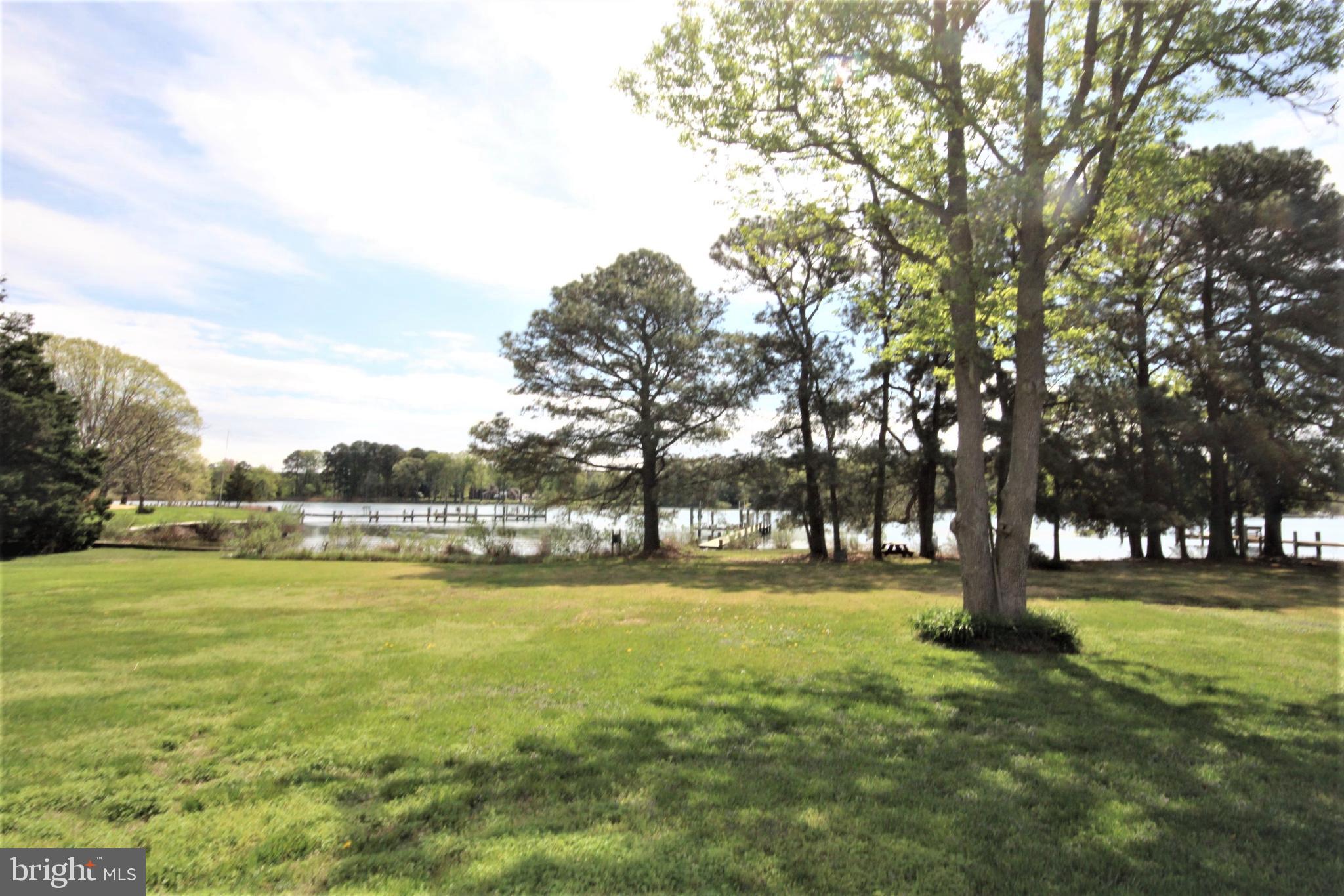 MALLARD POINT - Residential