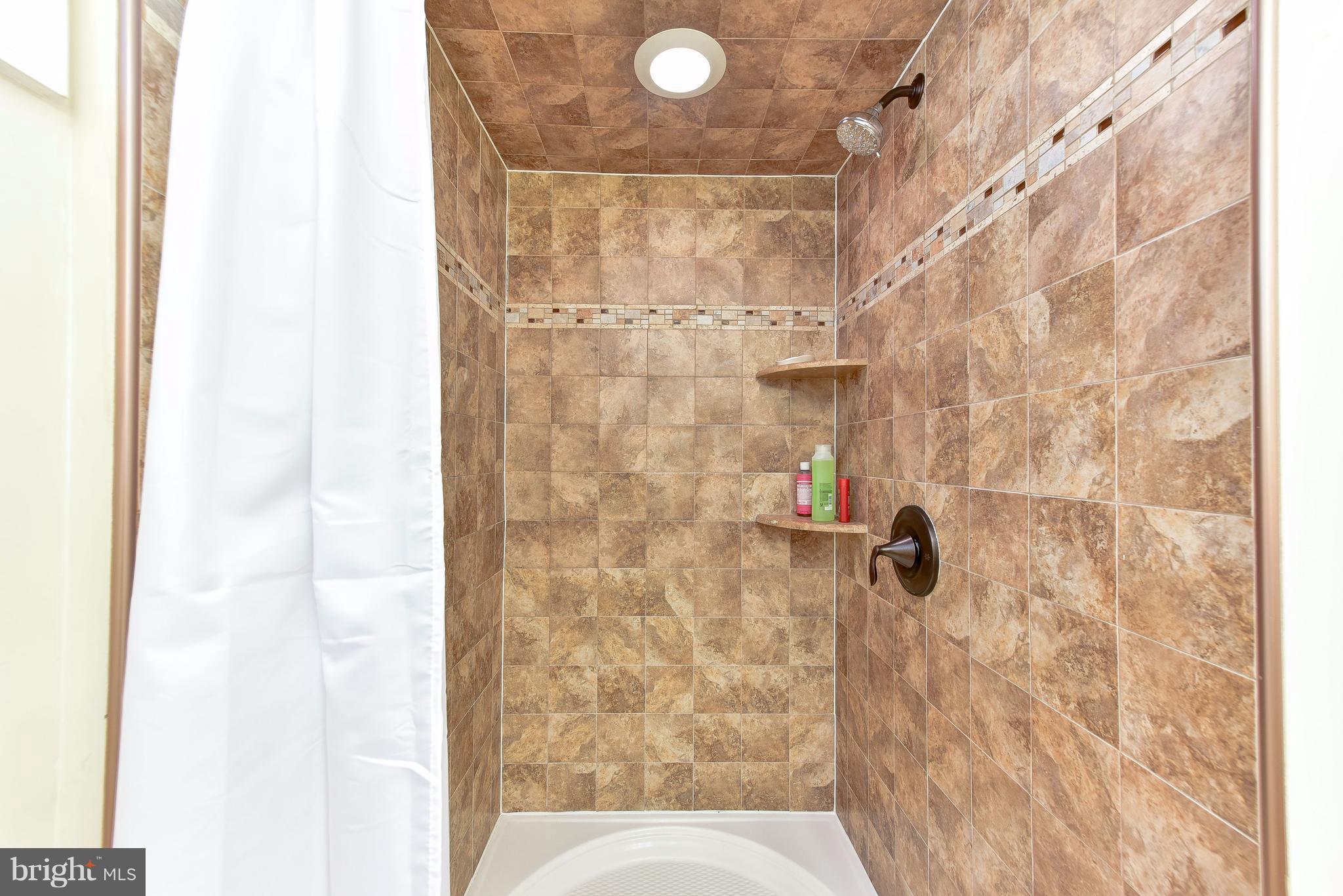 DEL RAY - Residential