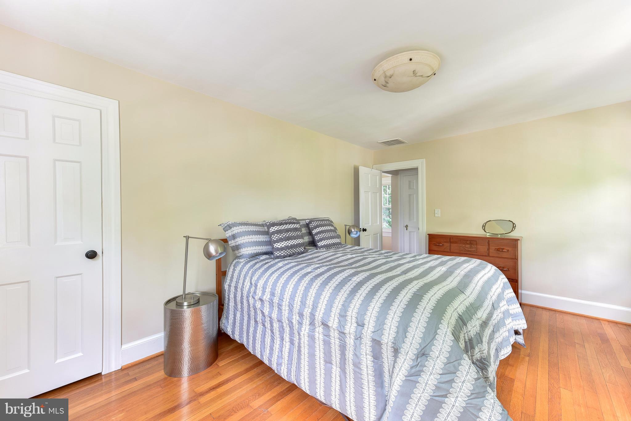 DEL RAY - Residential