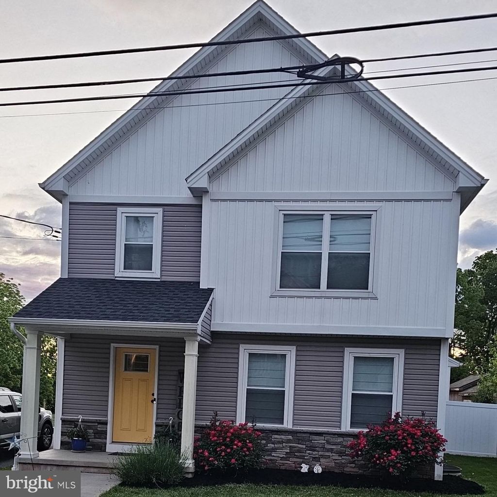 Photo of 94 N Reamstown Road, STEVENS, PA 17578 (MLS # PALA2082458)