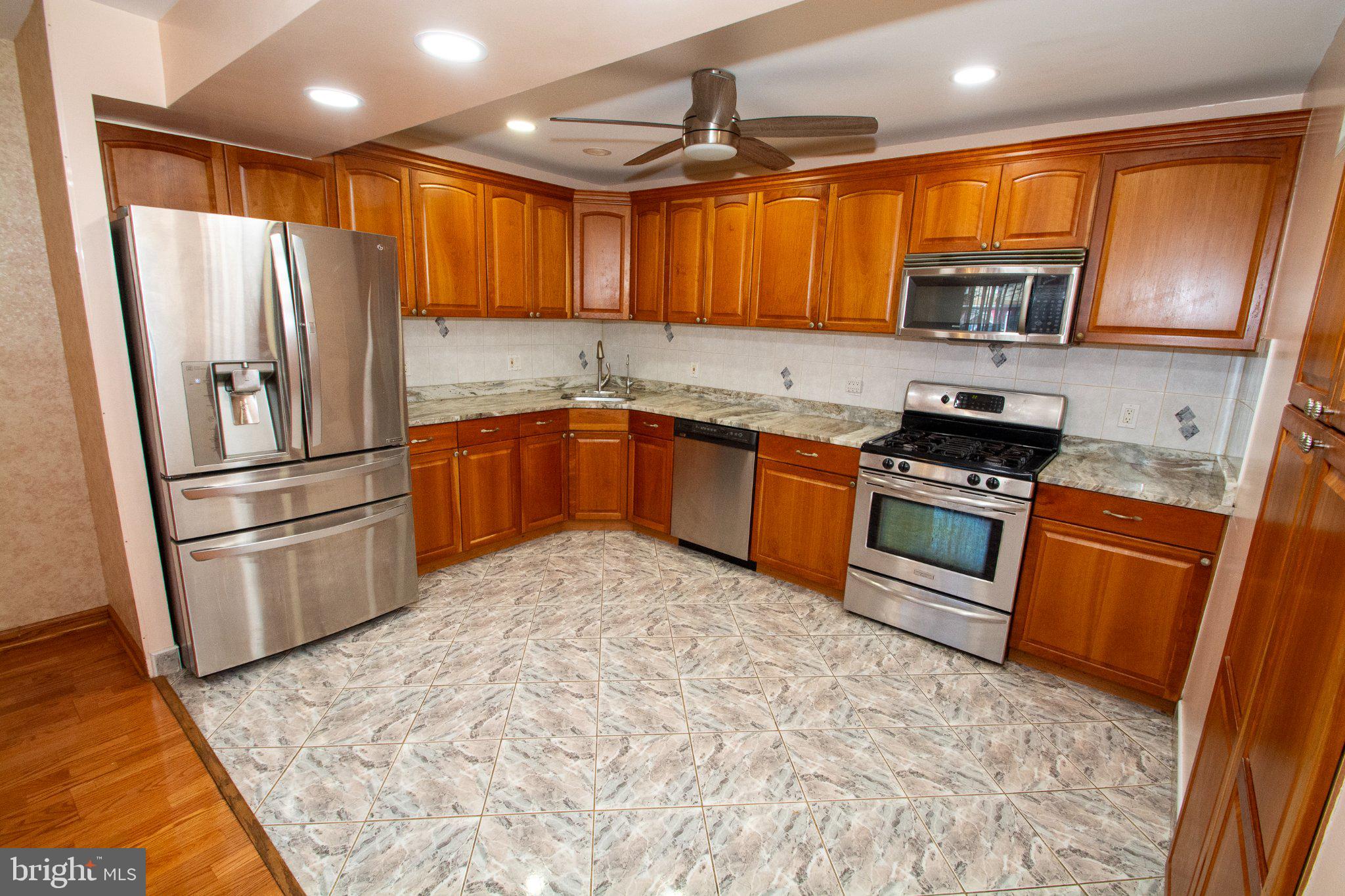 12021 BUSTLETON AVENUE 102