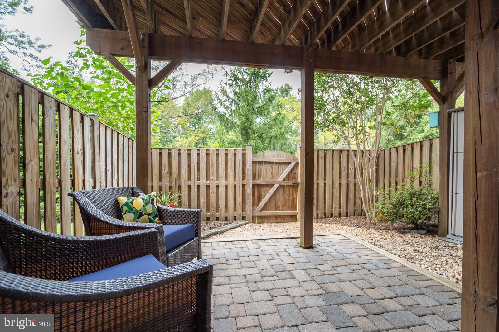 PARADISE - Residential