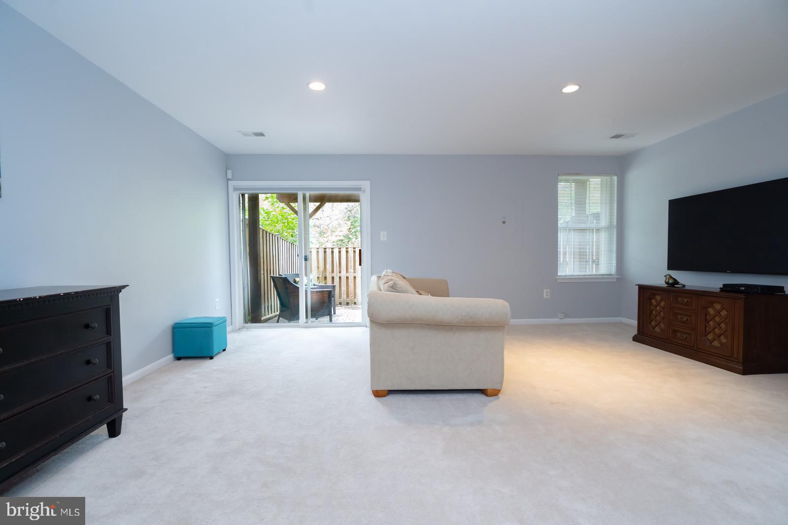 PARADISE - Residential