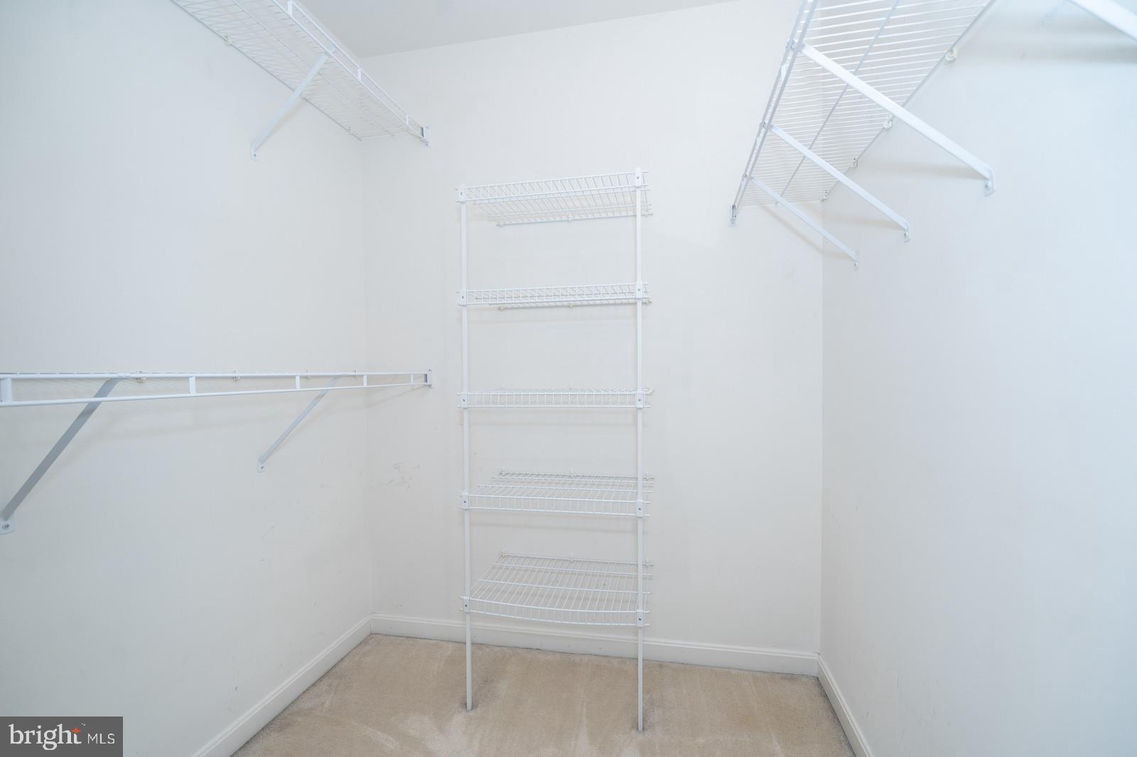 PARADISE - Residential