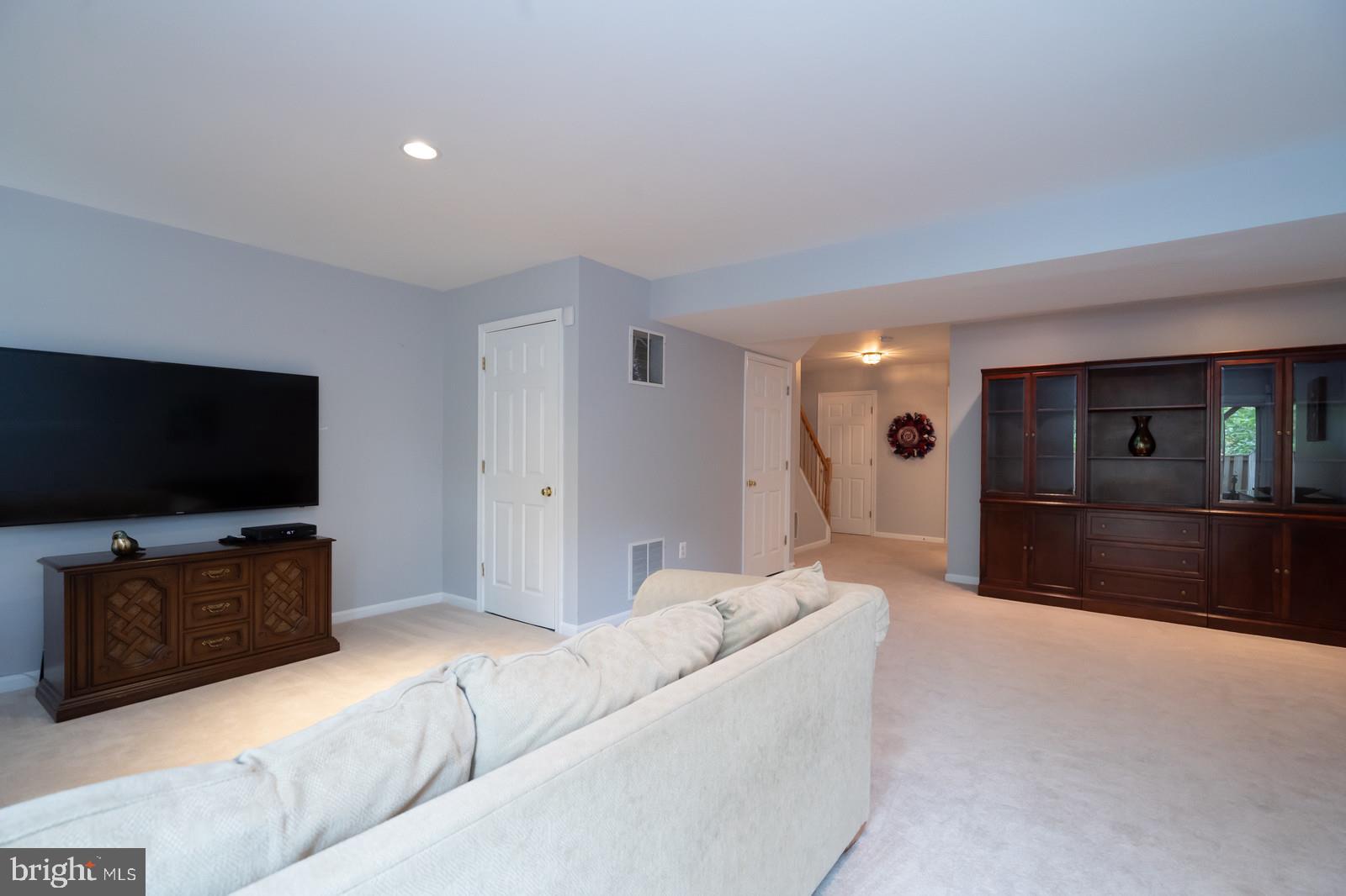 PARADISE - Residential