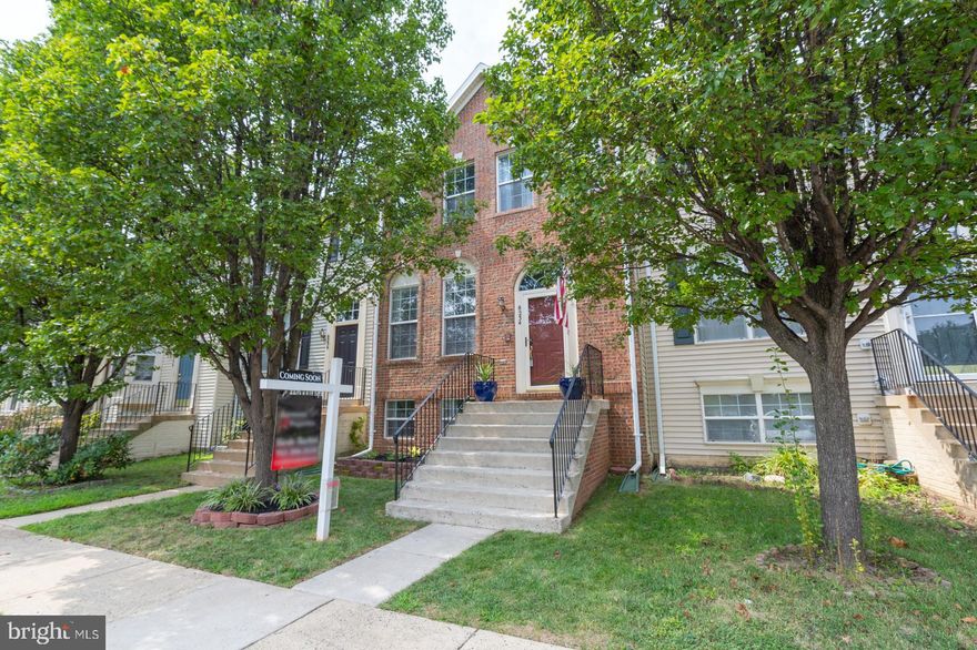 PRICE IMPROVEMENT! Beautiful townhouse located in sought after Paradise Subdivision in Manassas. This bright and open floor plan features 3 bedrooms (4th bed/den option in basement), 2 full baths and 2 half baths. Master bedroom has vaulted ceilings, a walk in closet, dual sinks, separate shower and soaking tub. Two bedrooms upstairs share a updated full bath. The main level features a spacious living room, dining room and large updated kitchen with ample space for the chef! Enjoy entertaining on the deck overlooking a fenced in yard with patio. The property backs to the privacy of trees and common green area. The fully finished basement features a generous sized family room with walkout to the patio, an extra room for a den or 4th bedroom option and a half bath (with rough in for shower). This quiet neighborhood has the added amenities of a playground, 2 adult pools, 2 wading pools, tennis courts, basketball courts, clubhouse and fitness center.  Close to shopping, restaurants, I-66 and Route 234. A must see!