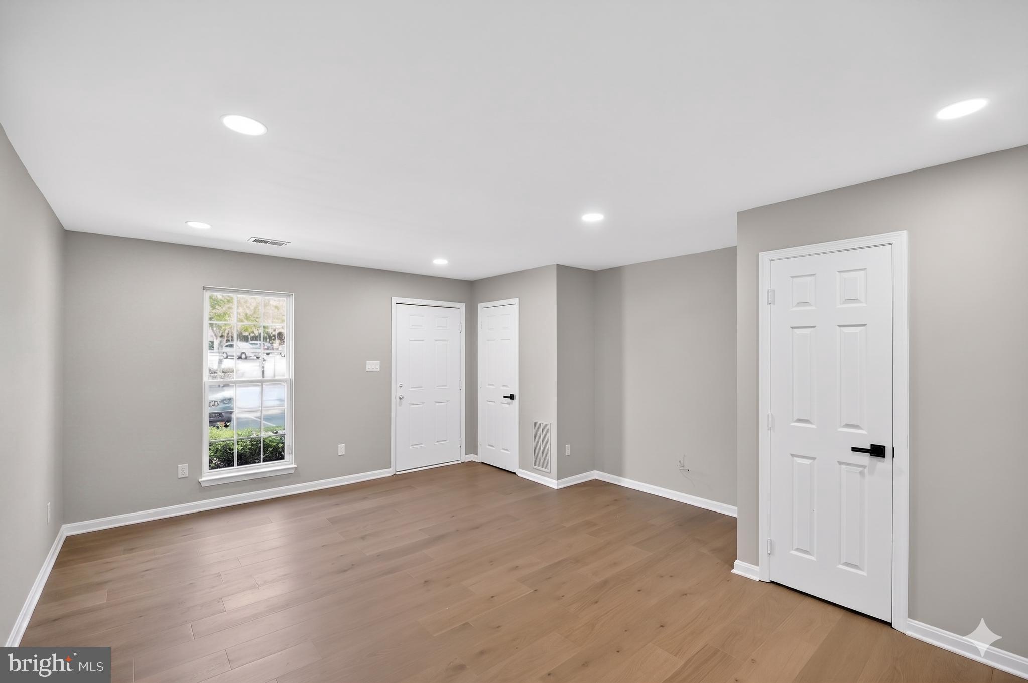 KINGSBROOKE - Residential