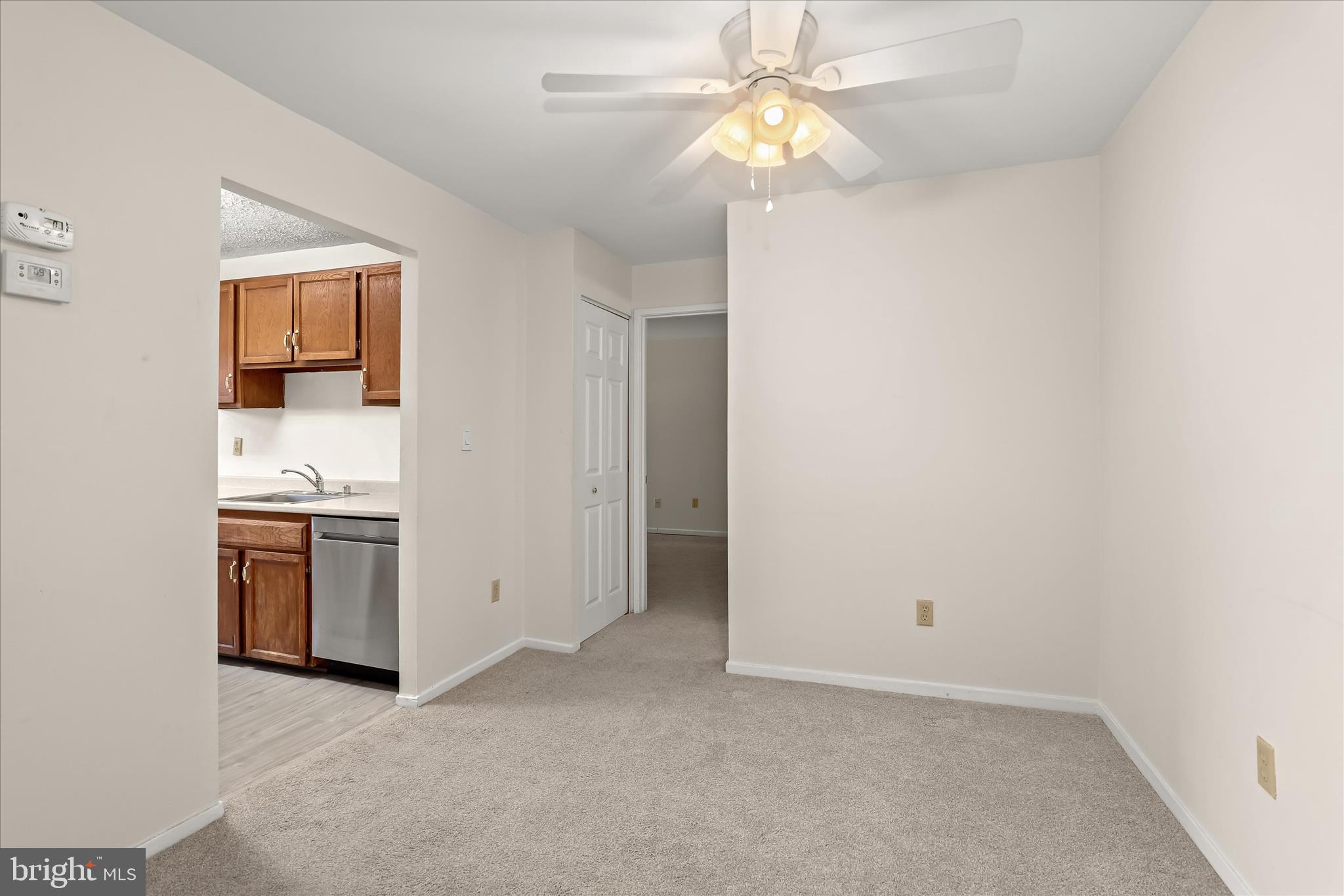 VILLAGE OF LONG REACH - Residential