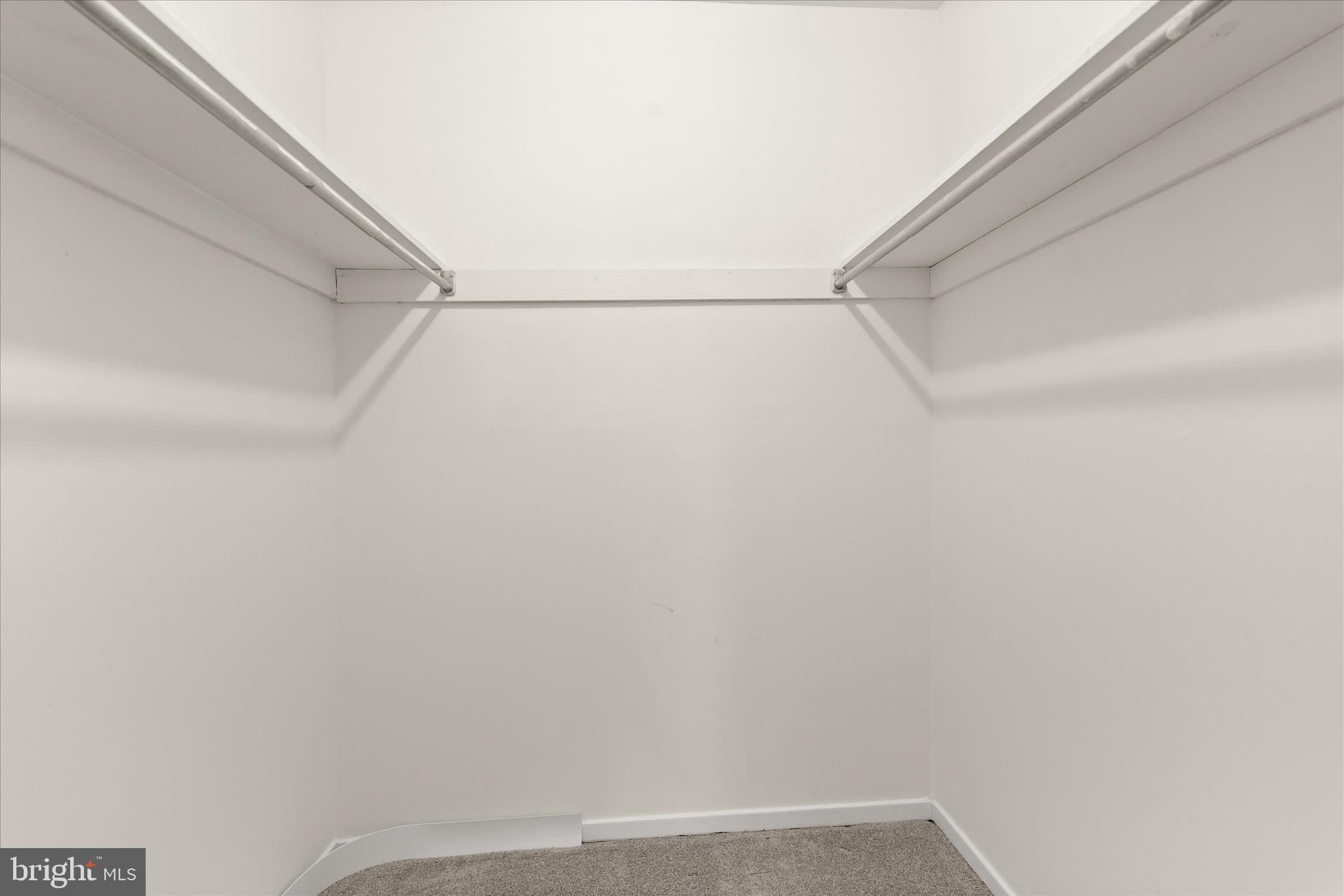 VILLAGE OF LONG REACH - Residential