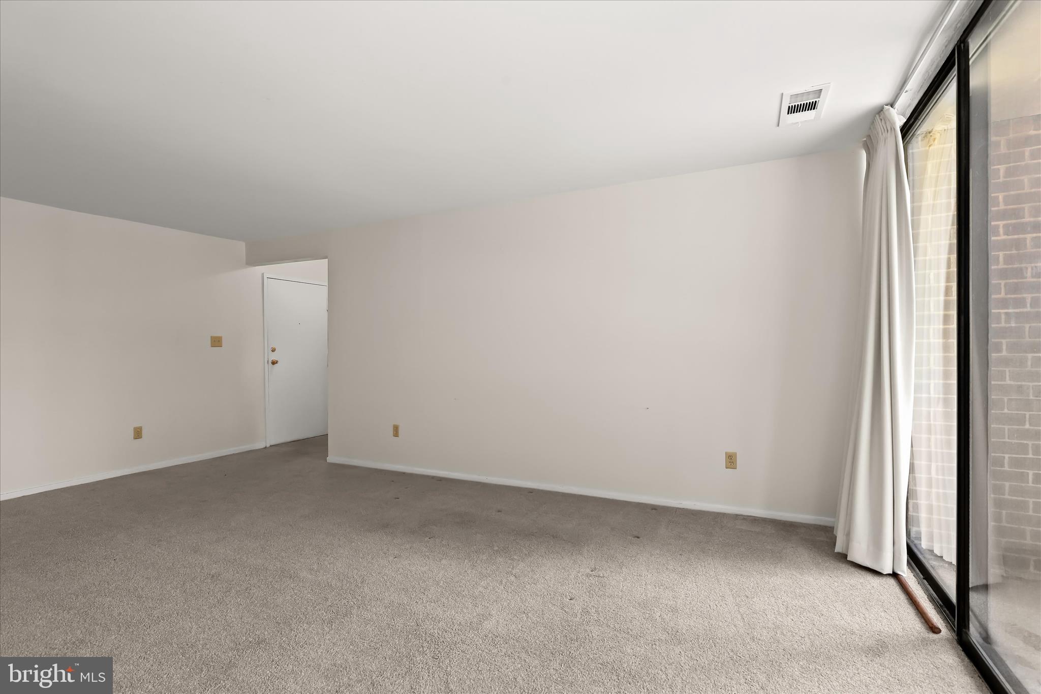 VILLAGE OF LONG REACH - Residential