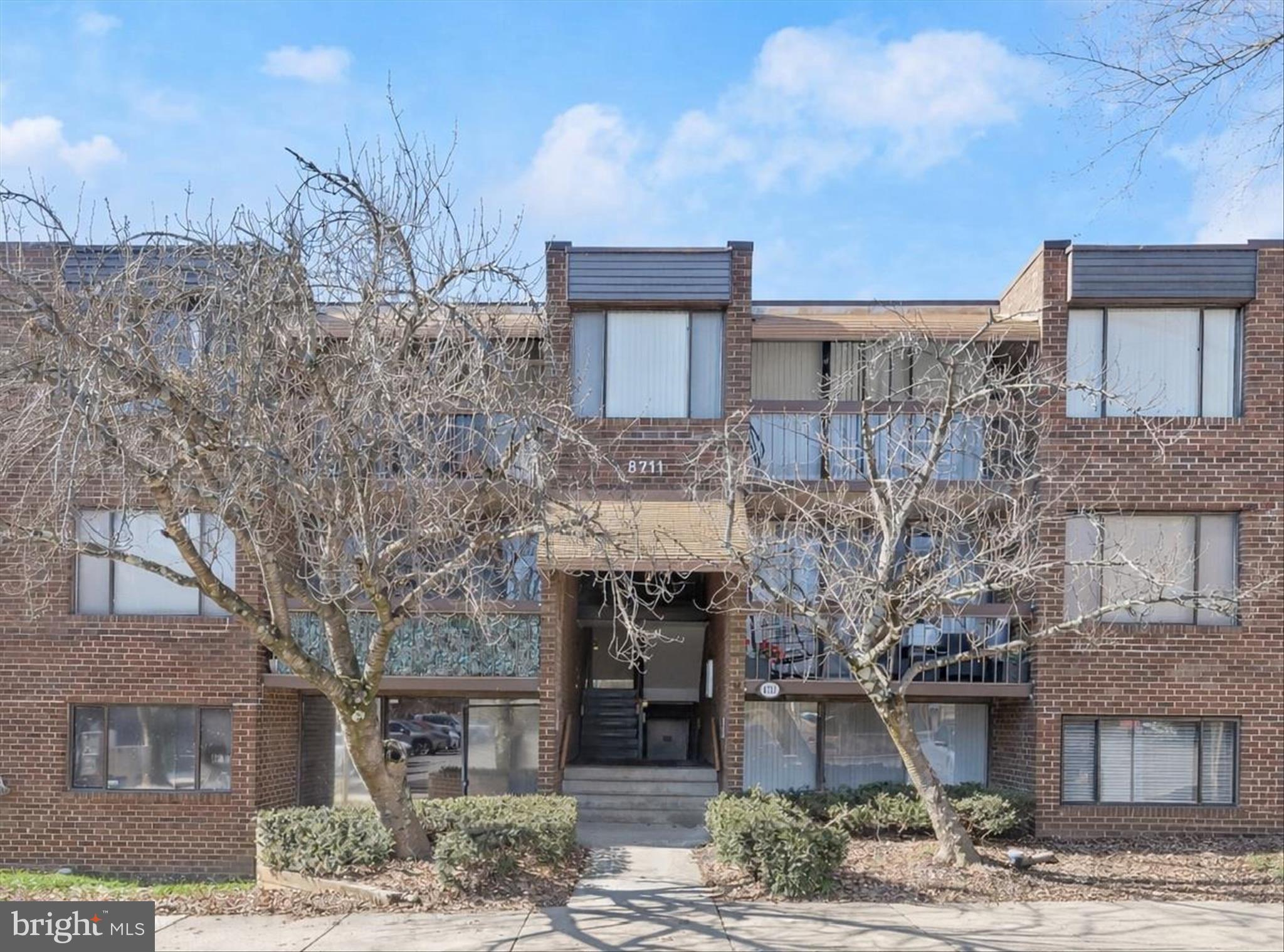 VILLAGE OF LONG REACH - Residential