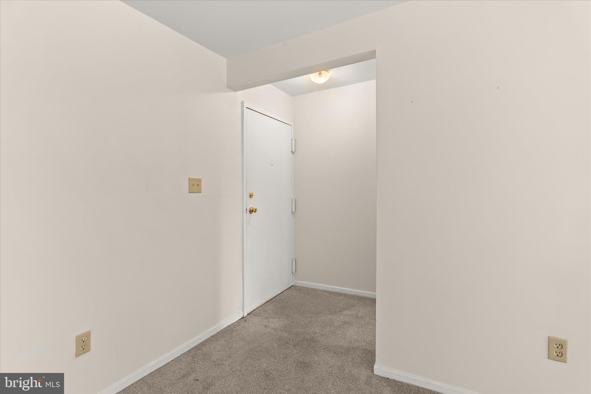 VILLAGE OF LONG REACH - Residential