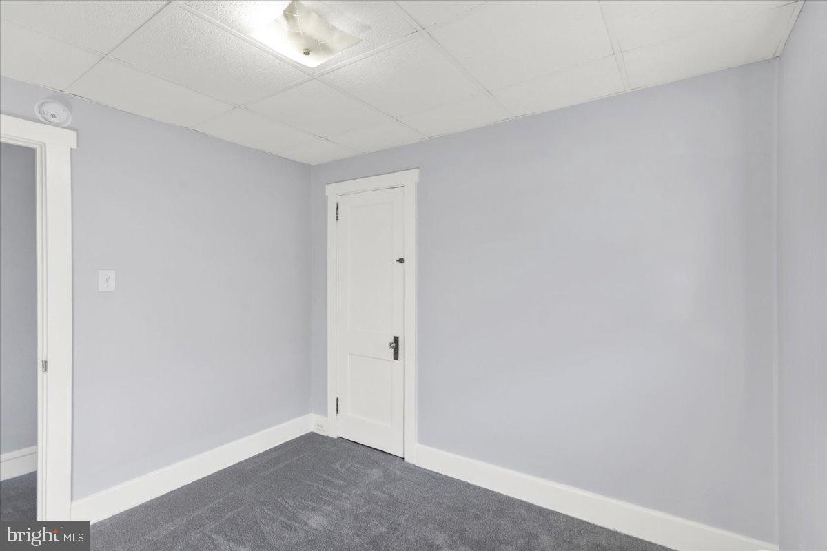 ARMSTRONG MANOR - Residential